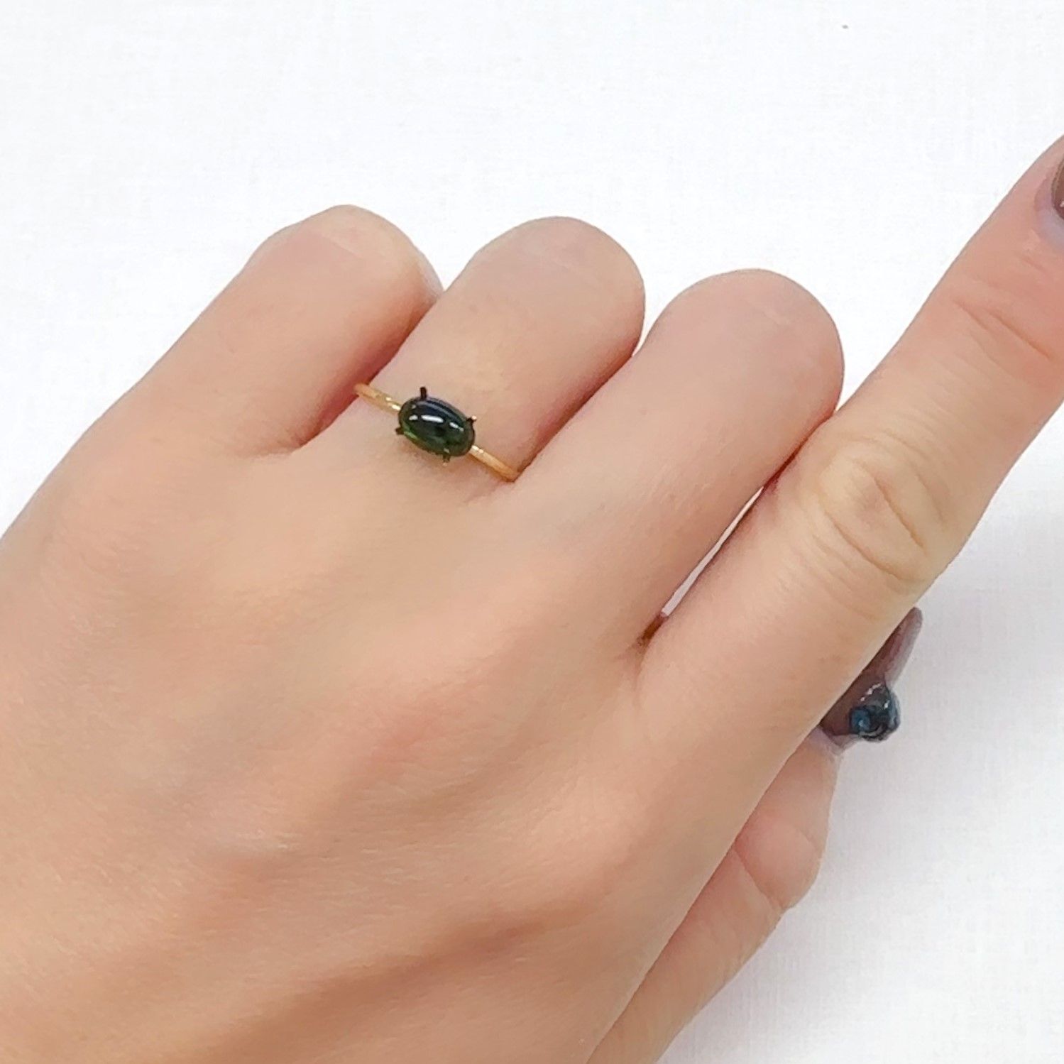クロムトルマリン タンザニア産 0.84ct[240527780]7.2x4.8mm前後