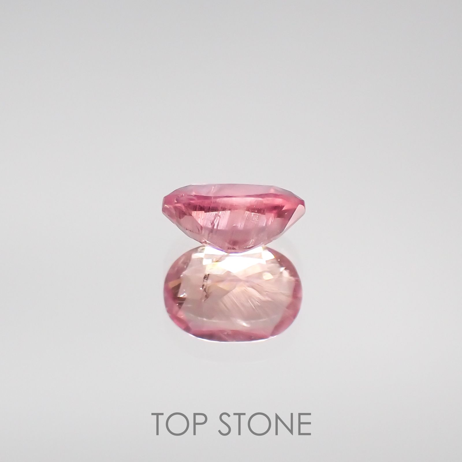 ペツォッタイト(ラズベリル) マダガスカル産 ルース 0.17ct[210611209]4.1×3mm前後