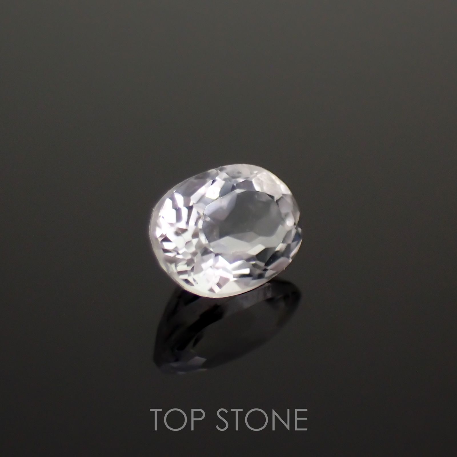 フェナカイト(宝石名フェナカイト)マダガスカル産 0.32ct 識別済[221018416]4.9x3.5mm前後
