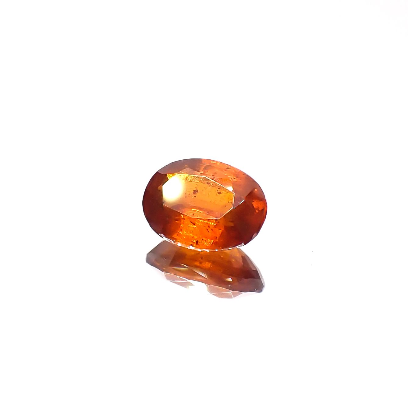 オレンジカイヤナイト ネパール産 1.36ct[240326703]7.7x5.7mm前後