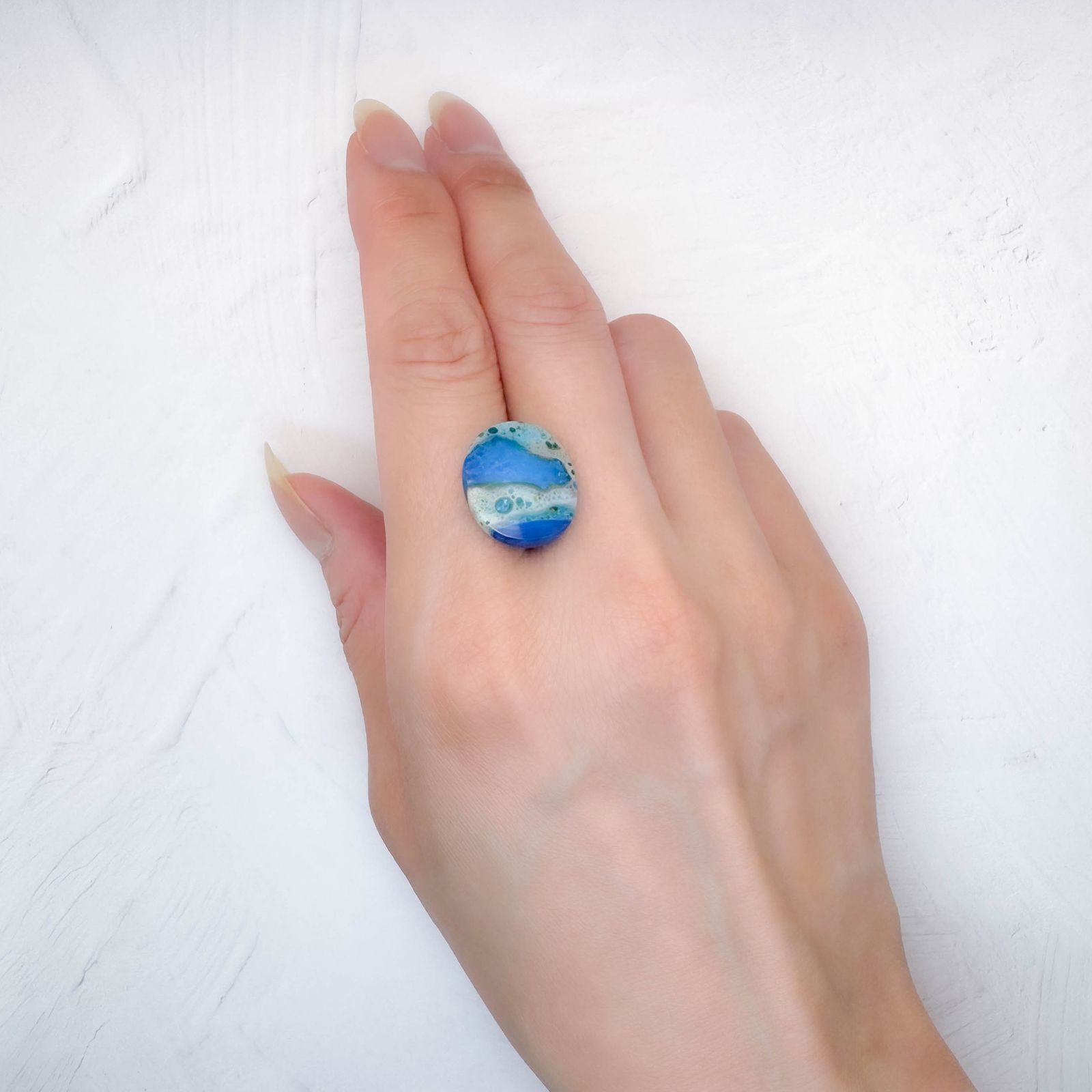 ブルーオパール ペルー産 10.97ct [250730726]16.9x14.5mm前後
