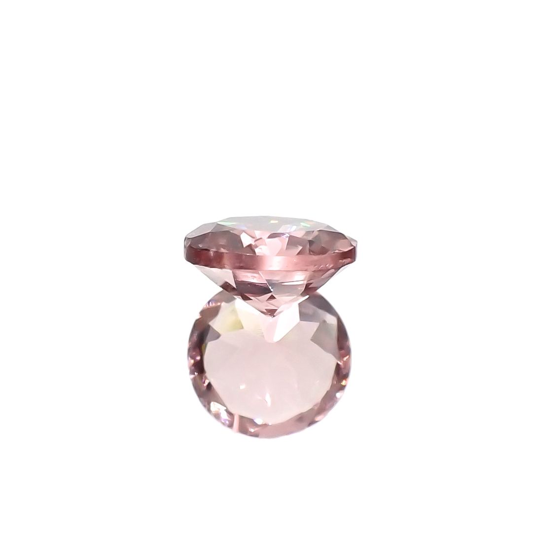 カラーシフトマラヤガーネット タンザニア産 0.89ct[231124342]5.9x5.9mm前後