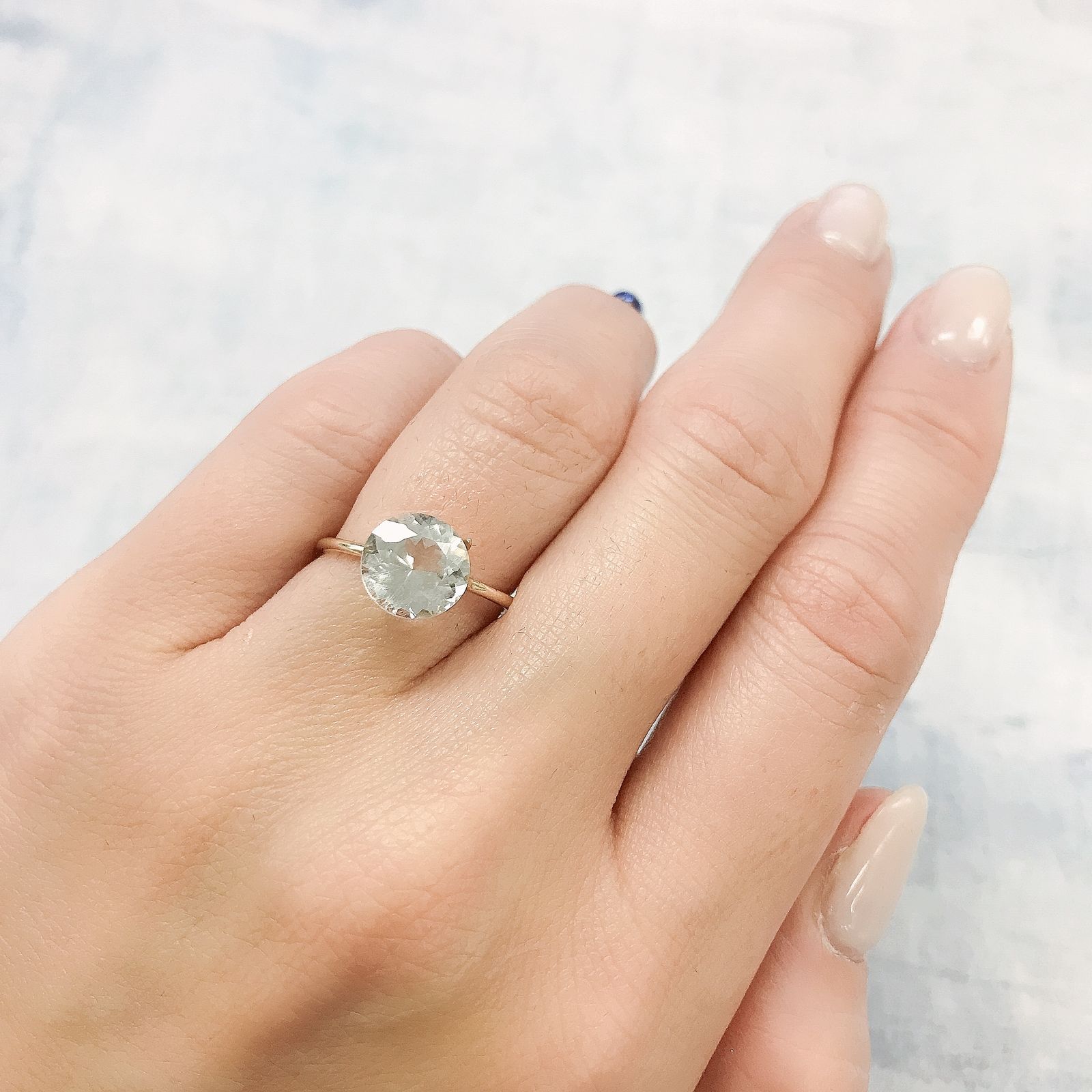 フェナカイト(宝石名フェナカイト)ロシア産 2.20ct 識別済[220515734]8.5x8.4mm前後