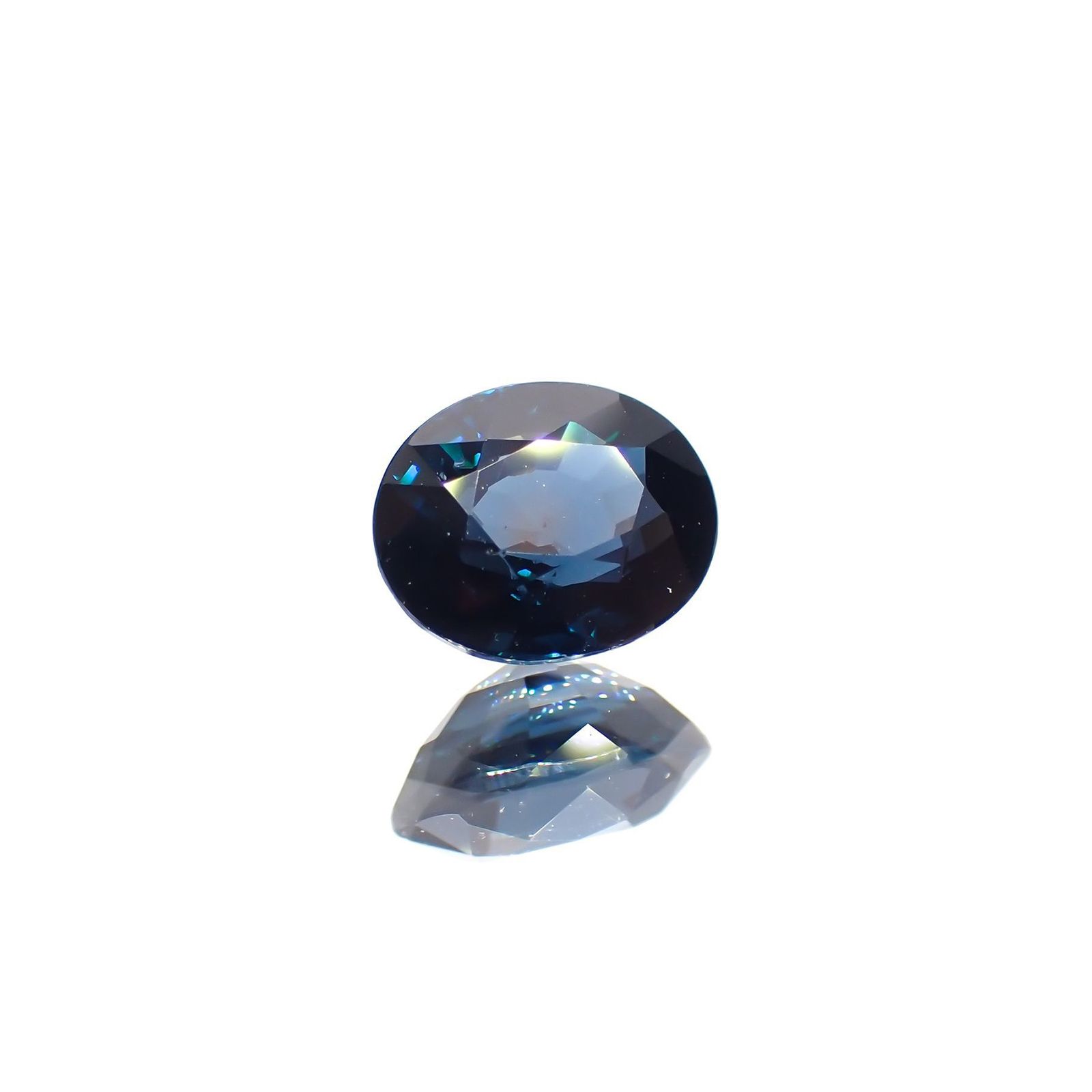 コバルトブルースピネル(宝石名ブルー・スピネル)スリランカ産 日独鑑付 1.378ct / 7.16x5.82mm前後 [260717240]