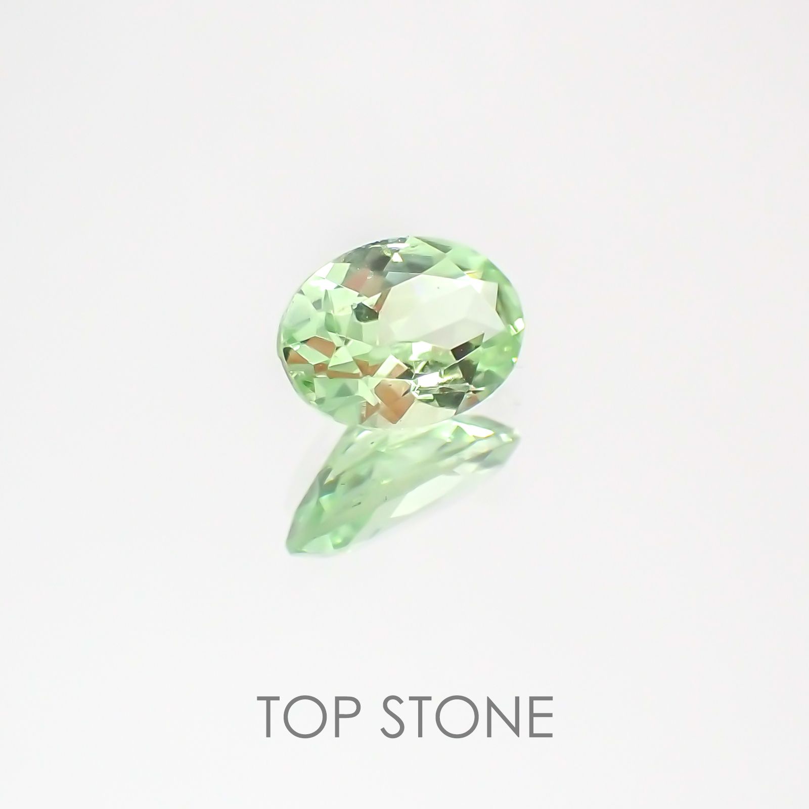 ミントガーネット タンザニア産 ルース 0.47ct[20127906]6×4mm前後