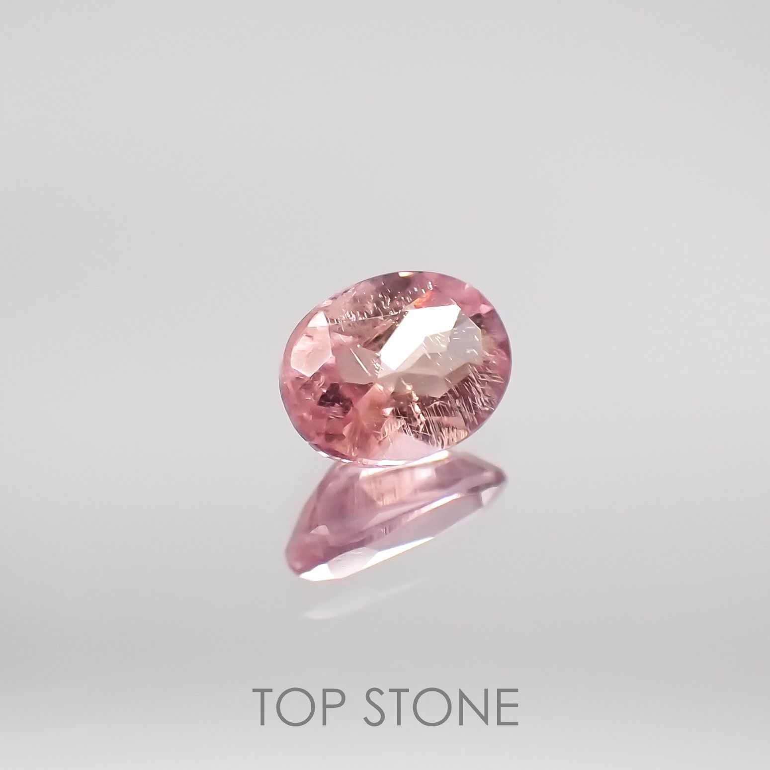 ペツォッタイト(ラズベリル)(宝石名ペツォッタイト) マダガスカル産 0.160ct ソ付(彩珠)[210611208]4×3mm前後