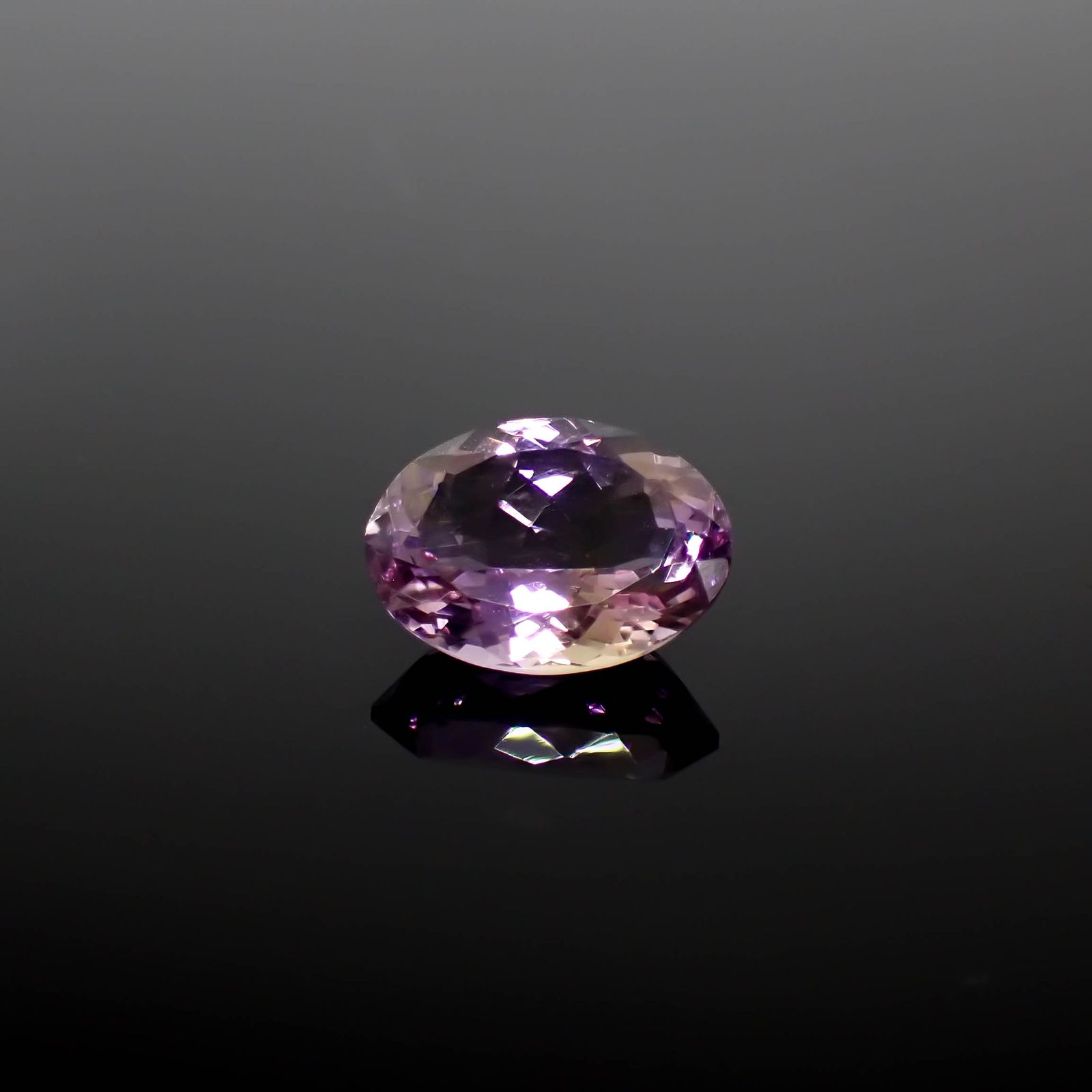 アメトリン ボリビア産 5.99ct[240928882]14.3x10.5mm前後