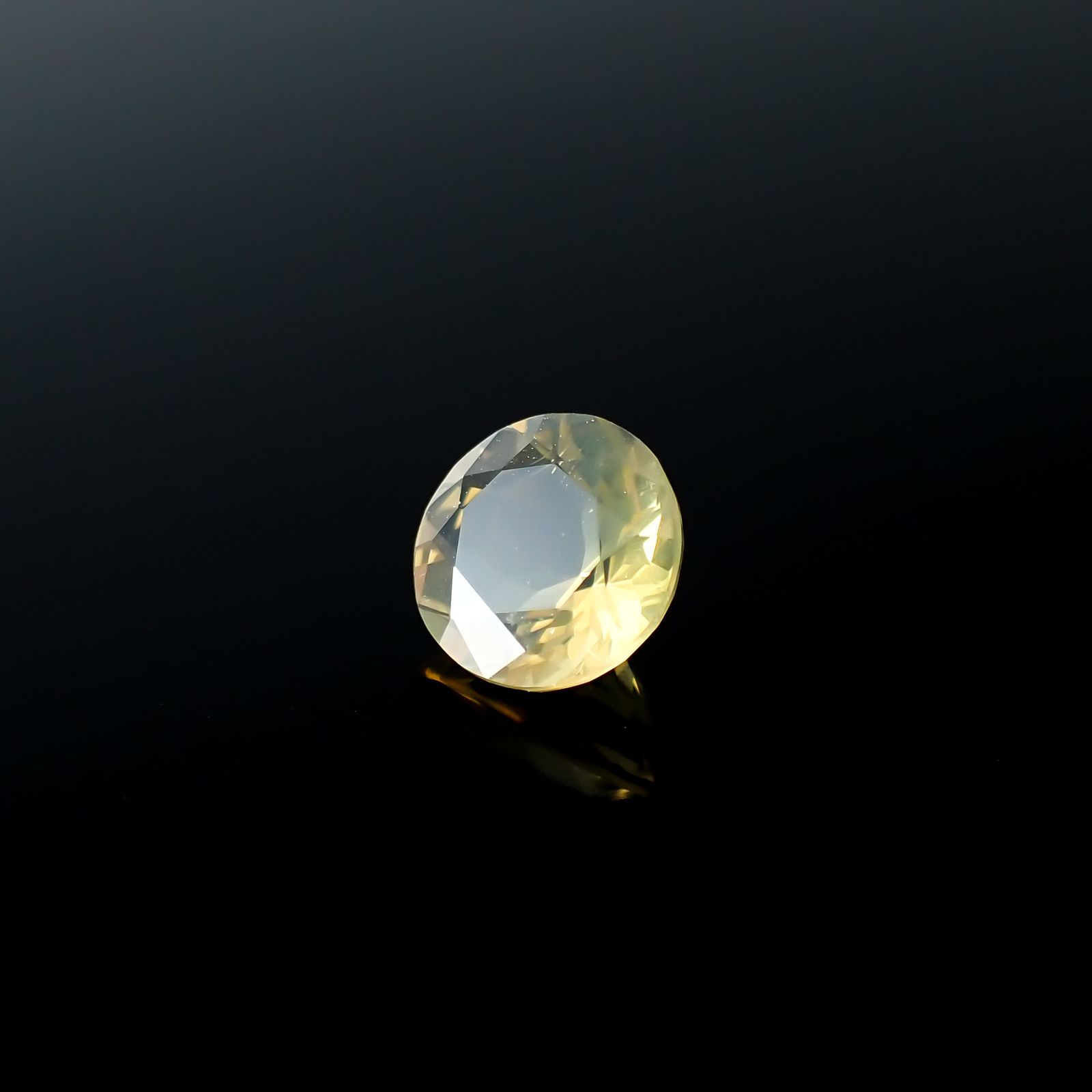 イエローオパール メキシコ産 0.99ct[240226193]7.3x7.3mm前後