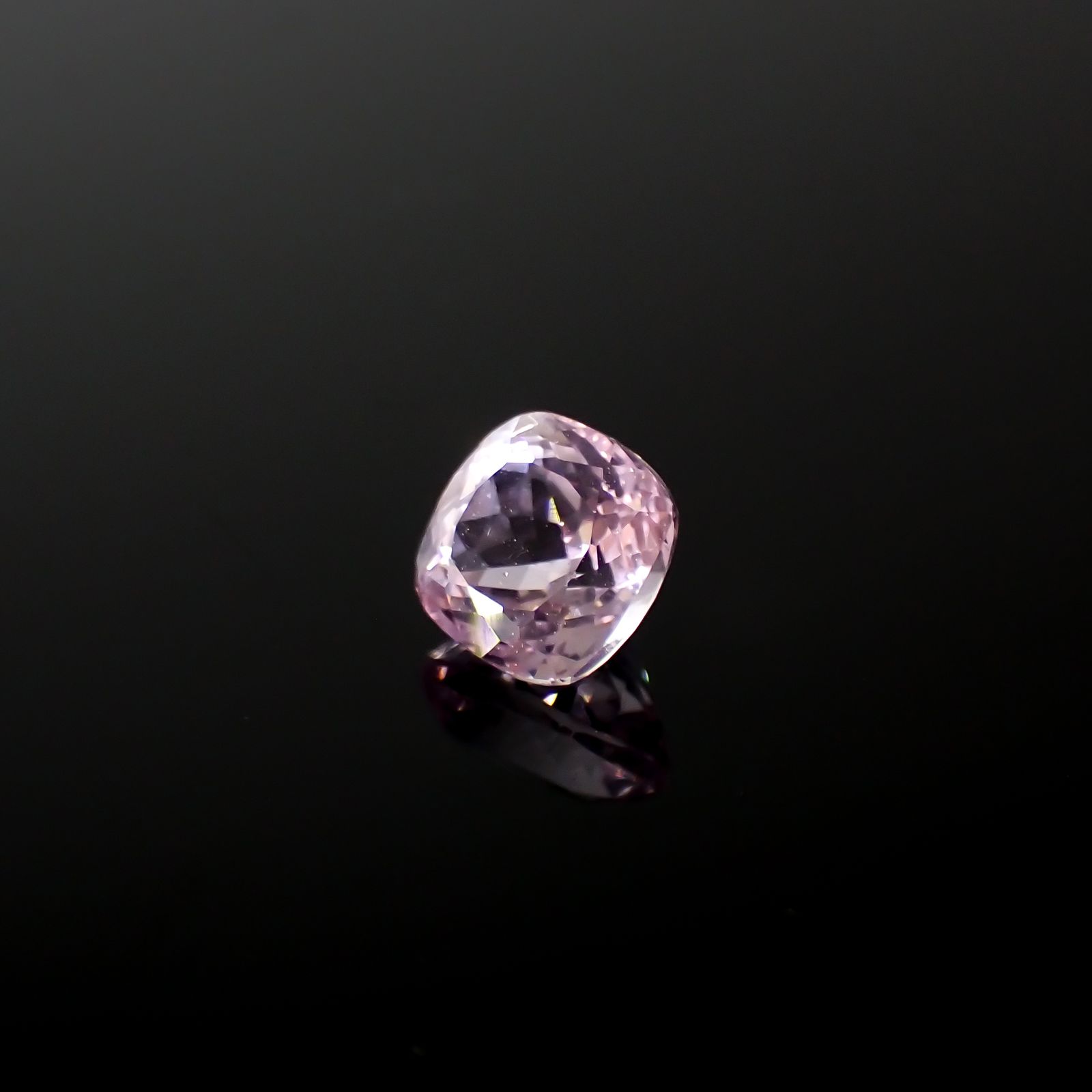 クンツァイト アフガニスタン産 1.84ct[240125359]7x7mm前後