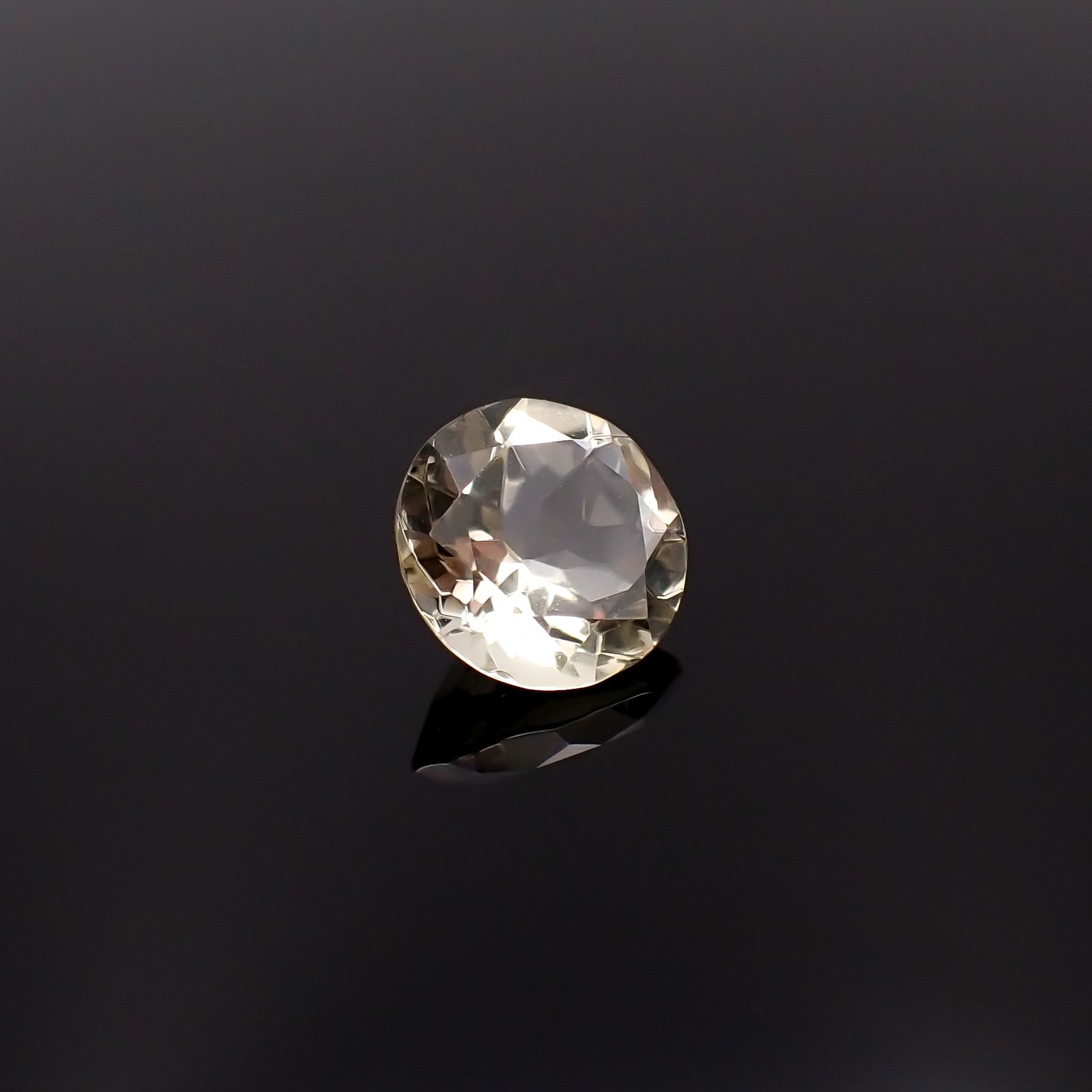 ゴールデンラブラドライト メキシコ産 2.52ct[231225053]9.3x9.3mm前後
