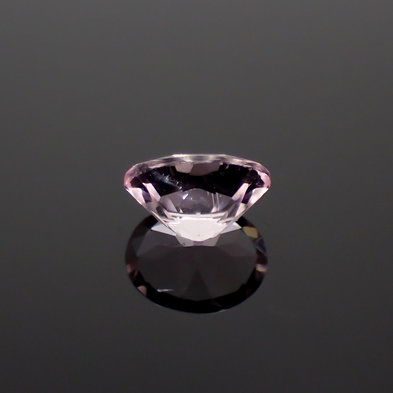 モルガナイト モザンビーク産 0.31ct[230923352]5.2x4mm前後