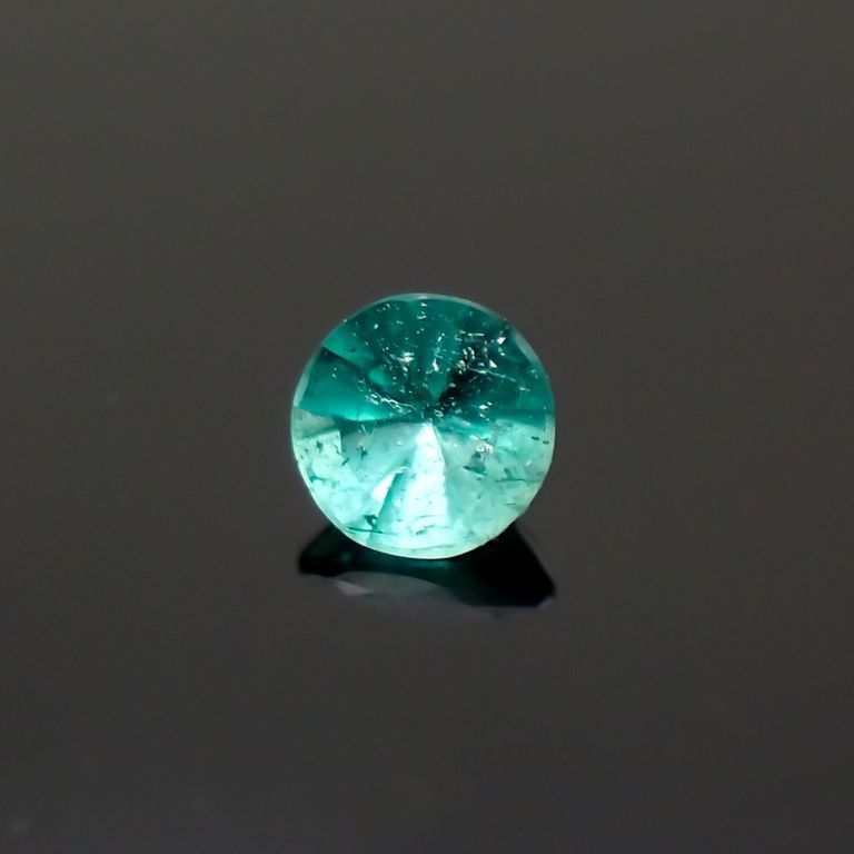 パライバトルマリン ブラジル産 0.033ct[220918167]1.9x1.9mm前後