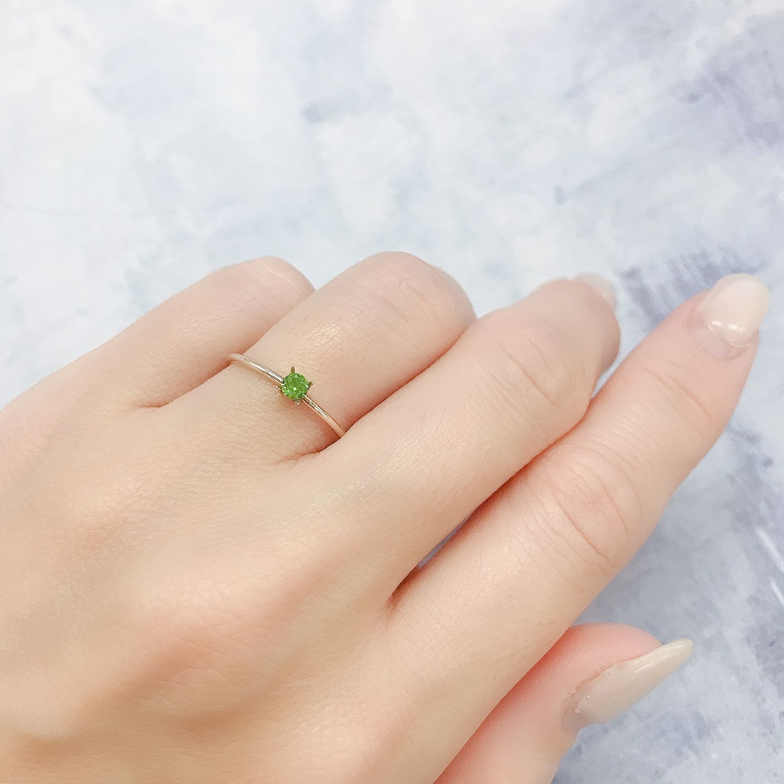 デマントイドガーネット(宝石名デマントイド・ガーネット)ロシア産 0.14ct 識別済[220616483]2.9x2.9mm前後