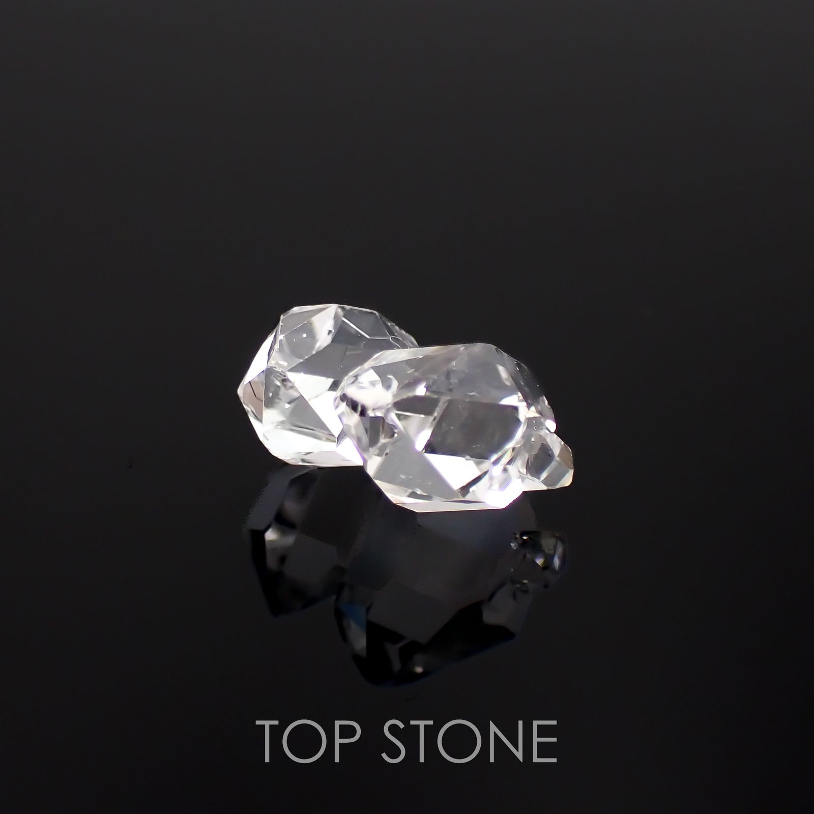 ハーキマーダイヤモンド原石 アメリカ・ニューヨーク州産 3.38ct[230320861]9.9x11.4mm前後
