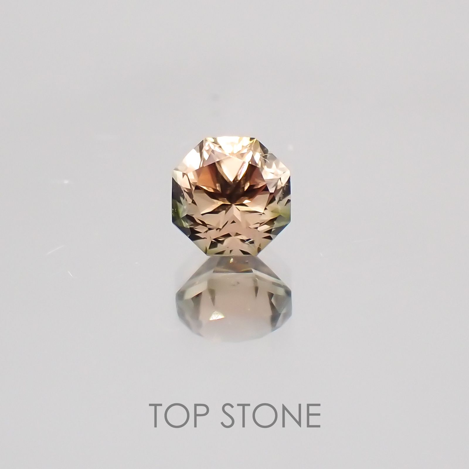 ◇オクタゴンカット◇バイカラートルマリンSA ブラジル・アフリカ産 ルース 0.39ct[21049165]4.2×4.2mm前後