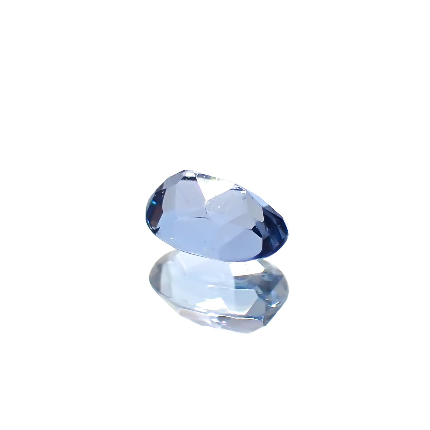 タトゥーアクアマリン ブラジル・ミナスジェライス州タトゥー鉱山産 0.19ct[240226067]4.3x3.1mm前後
