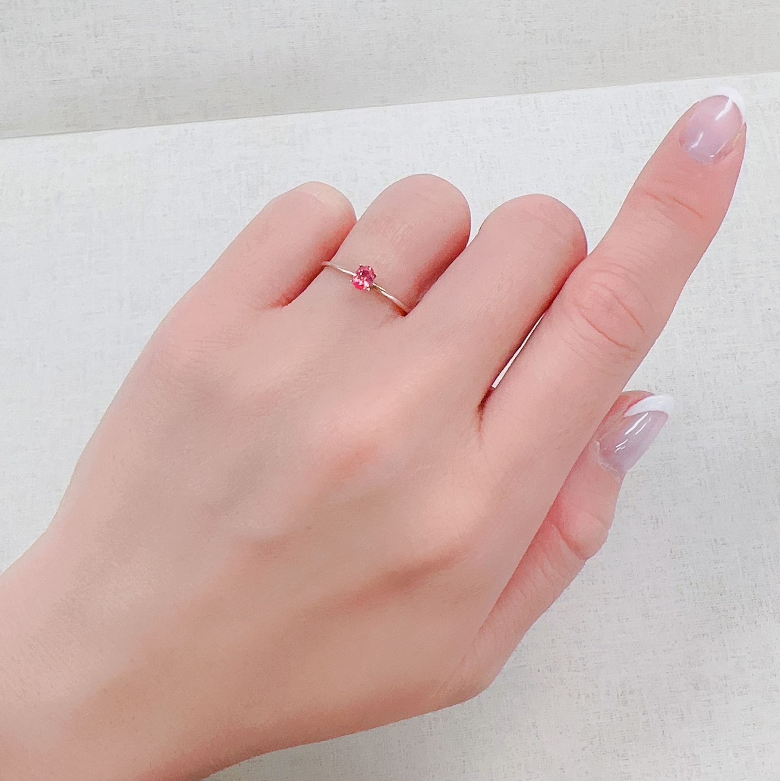 ピンクスピネル パパラチャカラー タンザニア産 0.17ct[230421856]4.1x3mm前後