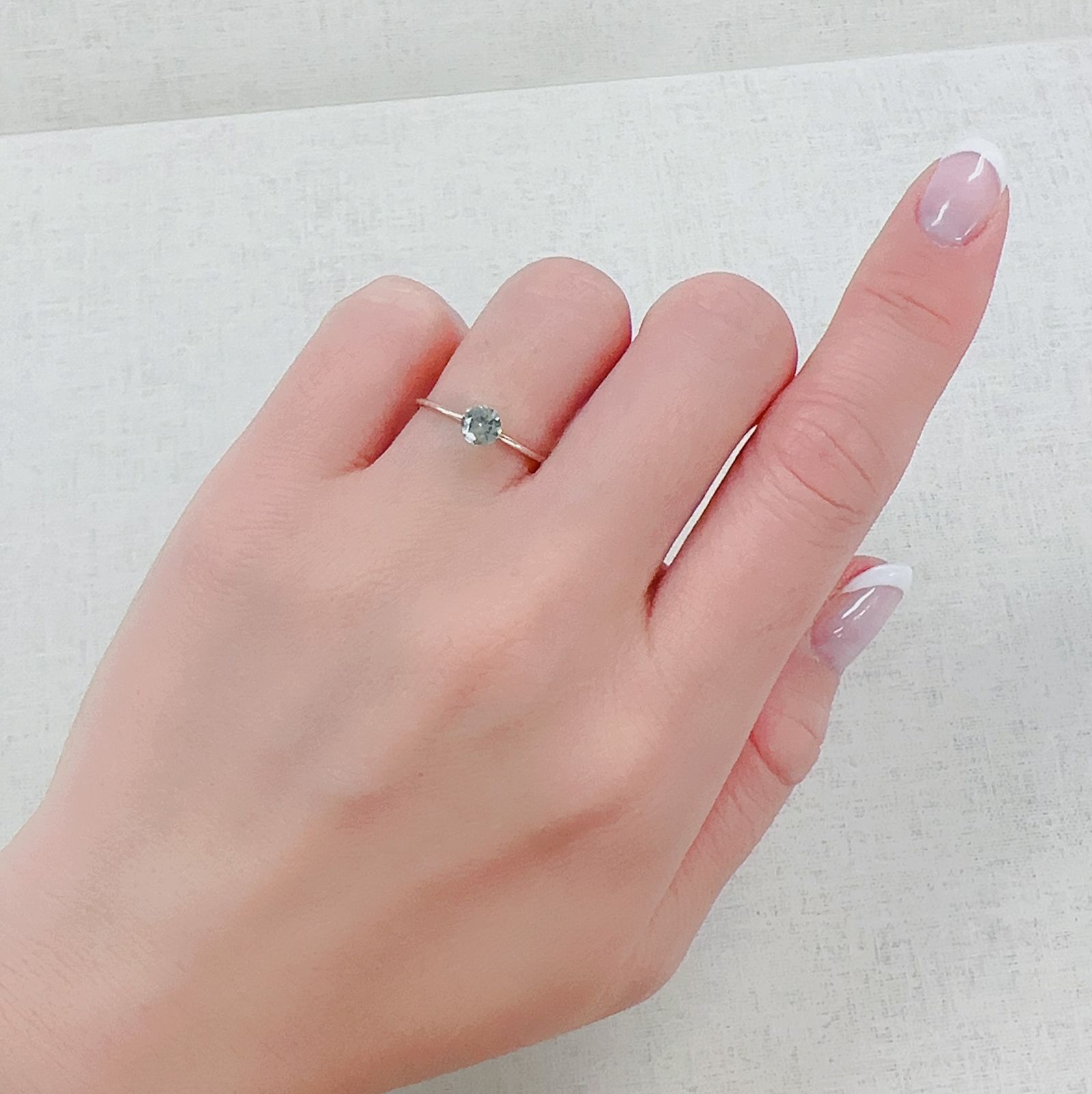 モンタナサファイア(宝石名サファイア)アメリカ・モンタナ州産 0.48ct 識別済[230321284]4.6x4.6mm前後