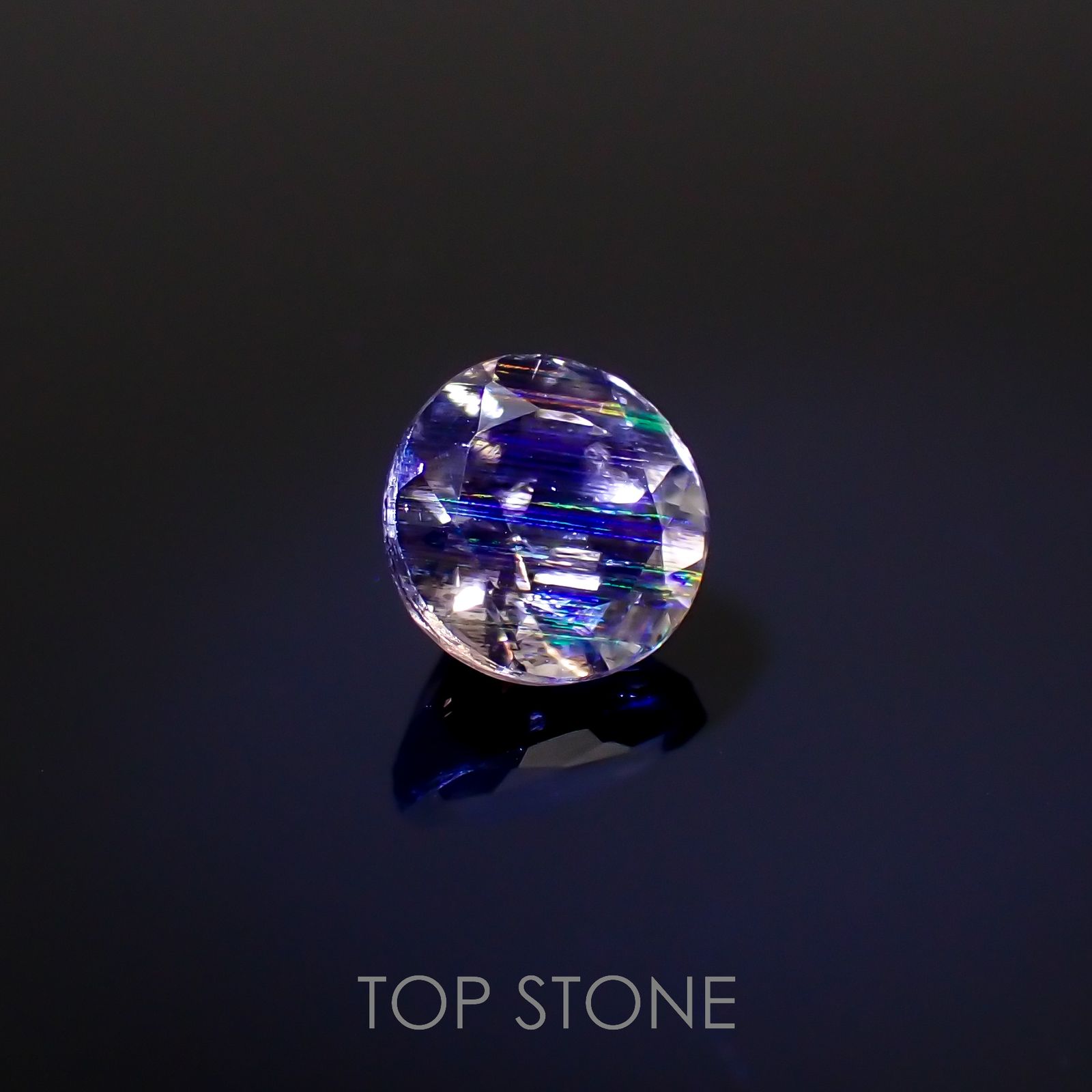 レインボースキャポライト ブラジル産 0.44ct[221119047]4.9x4.9mm前後