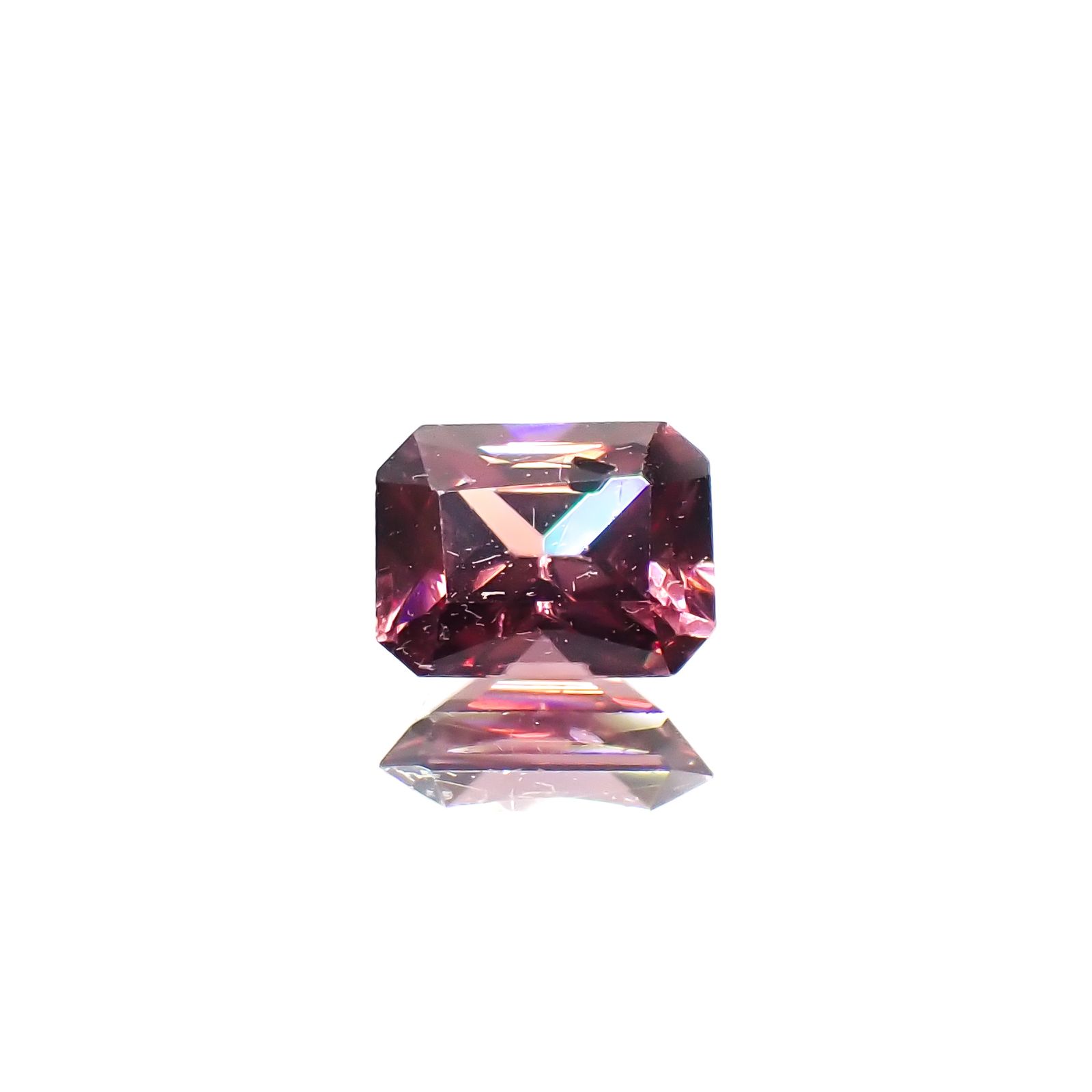 ピンクジルコン スリランカ/カンボジア産 0.46ct[240627921]4.6x3.5mm前後