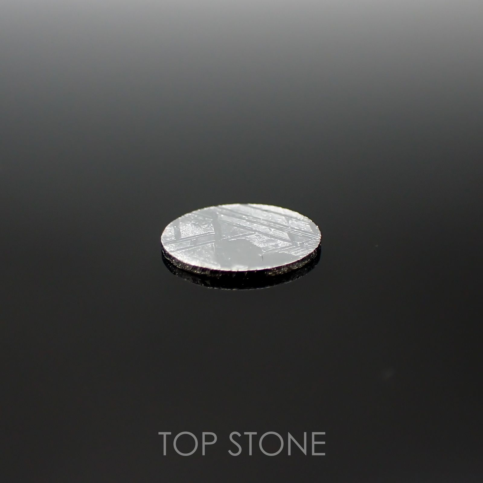 ムオニナルスタ隕石 発見地：スウェーデン 1.86ct[220115609]10x10mm前後
