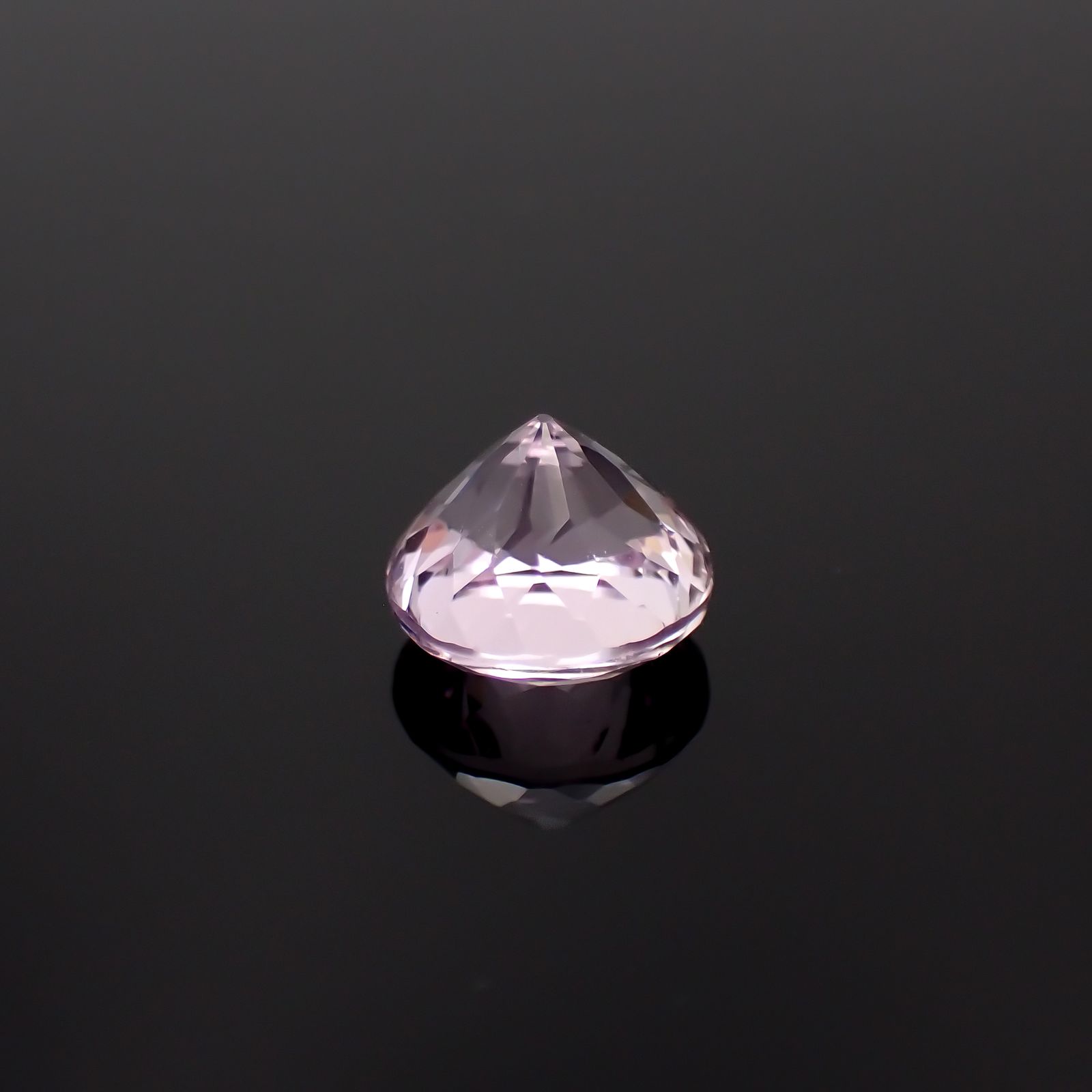 クンツァイト アフガニスタン産 3.49ct[231124358]8.8x8.8mm前後