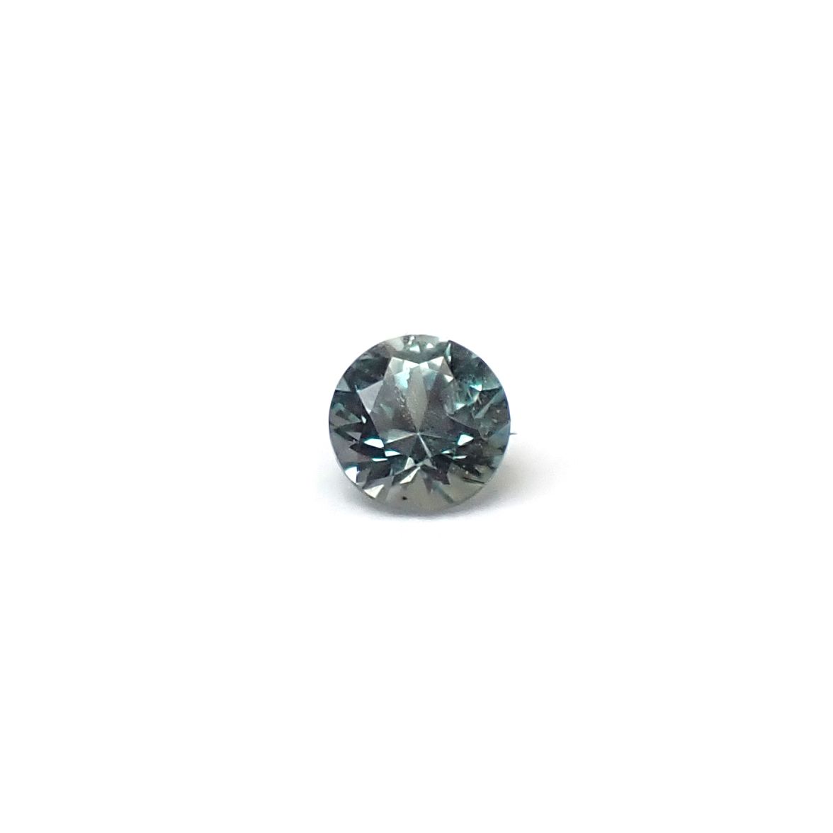 アレキサンドライト ロシア産 0.086ct / 2.6x2.6mm前後 [260532152]