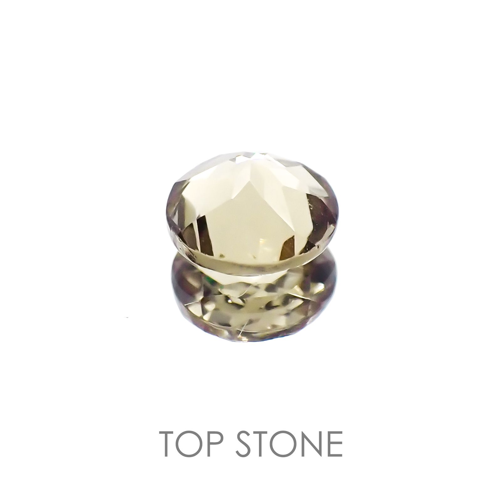 カラーチェンジ マラヤガーネット タンザニア産 ルース 0.54ct[20117762]5×5mm前後