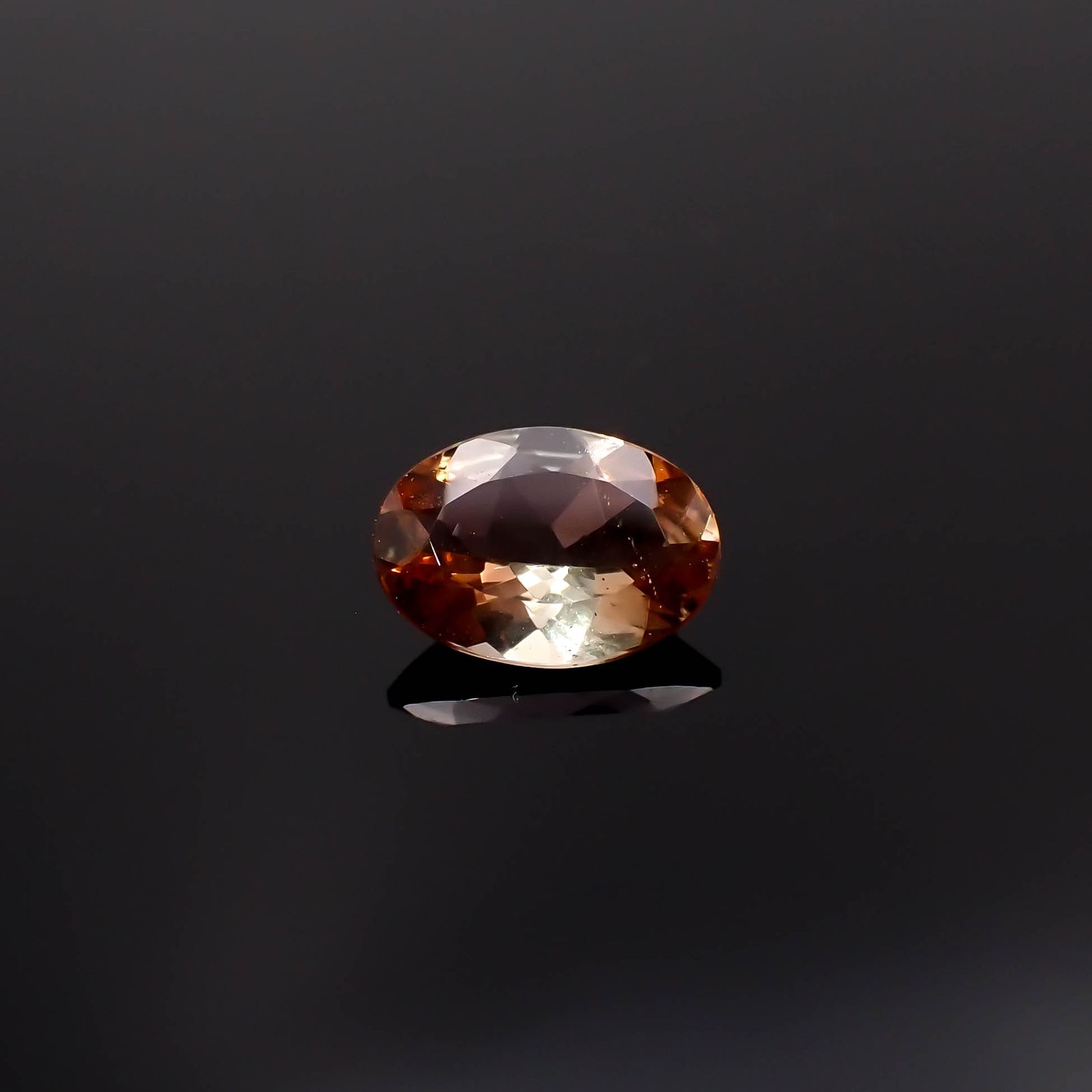 アンダリュサイト(宝石名アンダリュサイト)スリランカ/マダガスカル産 0.66ct 識別済[231225234]7x5mm前後