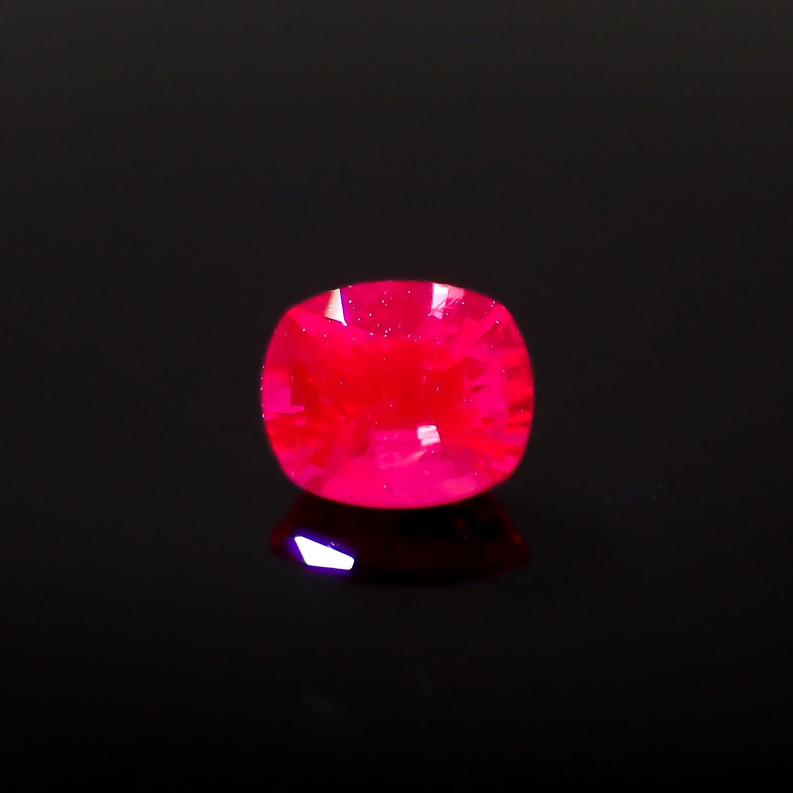 ルビー ビルマ/モザンビーク産 0.55ct[230622352]5x4.1mm前後