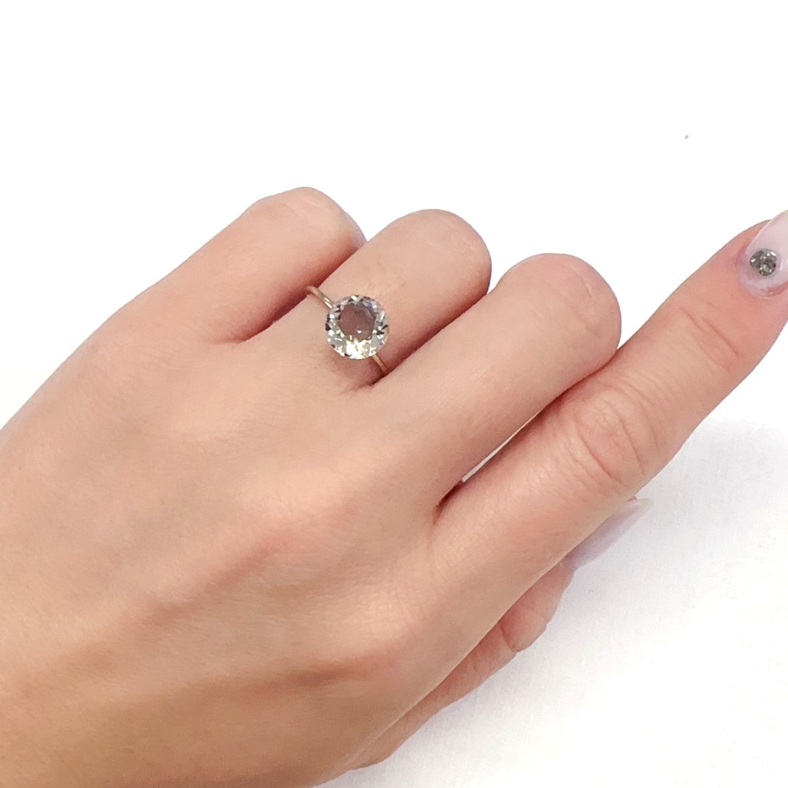 含バリウム・サニディン(宝石名サニディン)ドイツ産 1.66ct 識別済[231224972]8.4x8.4mm前後