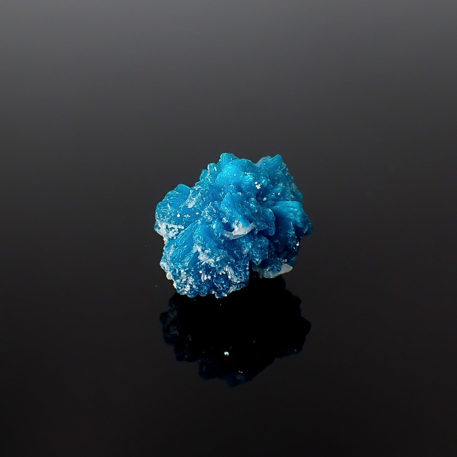 カバンサイト原石 インド産 6.63ct / 15.2x10.7mm前後 [260431948]