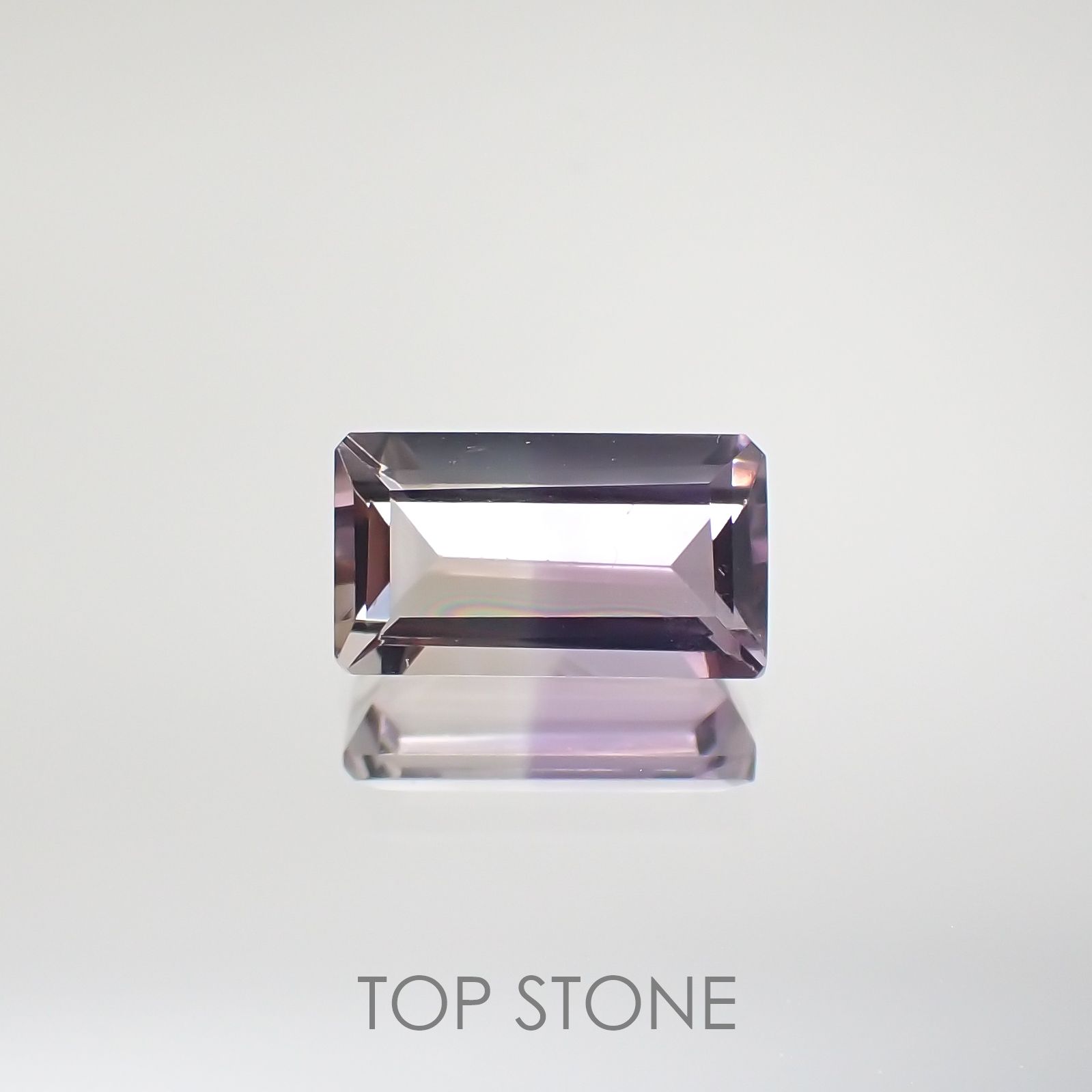 アワーグラスアメジスト モロッコ産 ルース 1.22ct[210912323]8.8×4.9mm前後