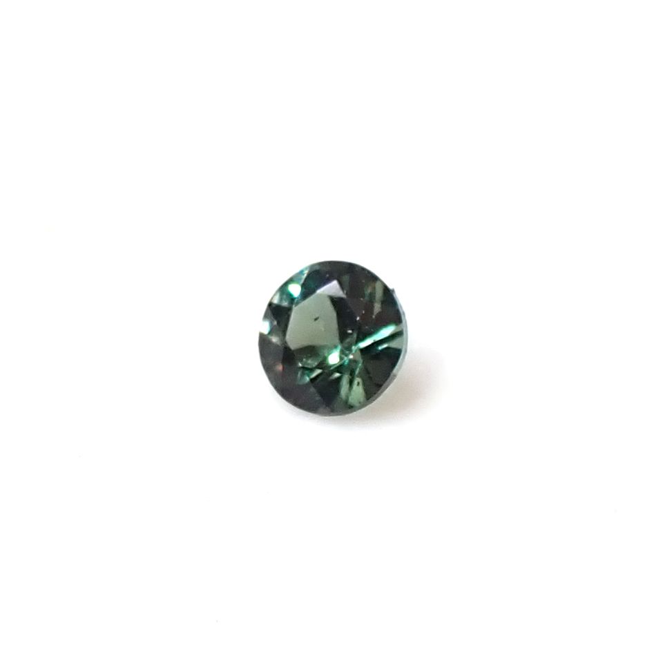 アレキサンドライト ロシア産 0.024ct [250329909]1.7x1.7mm前後