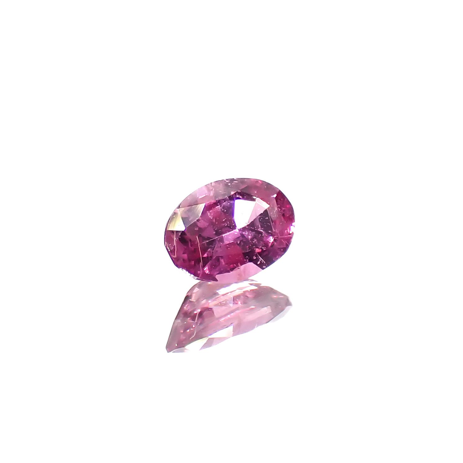 ネオンピンクサファイア スリランカ産 0.17ct[240728544]4x2.8mm前後