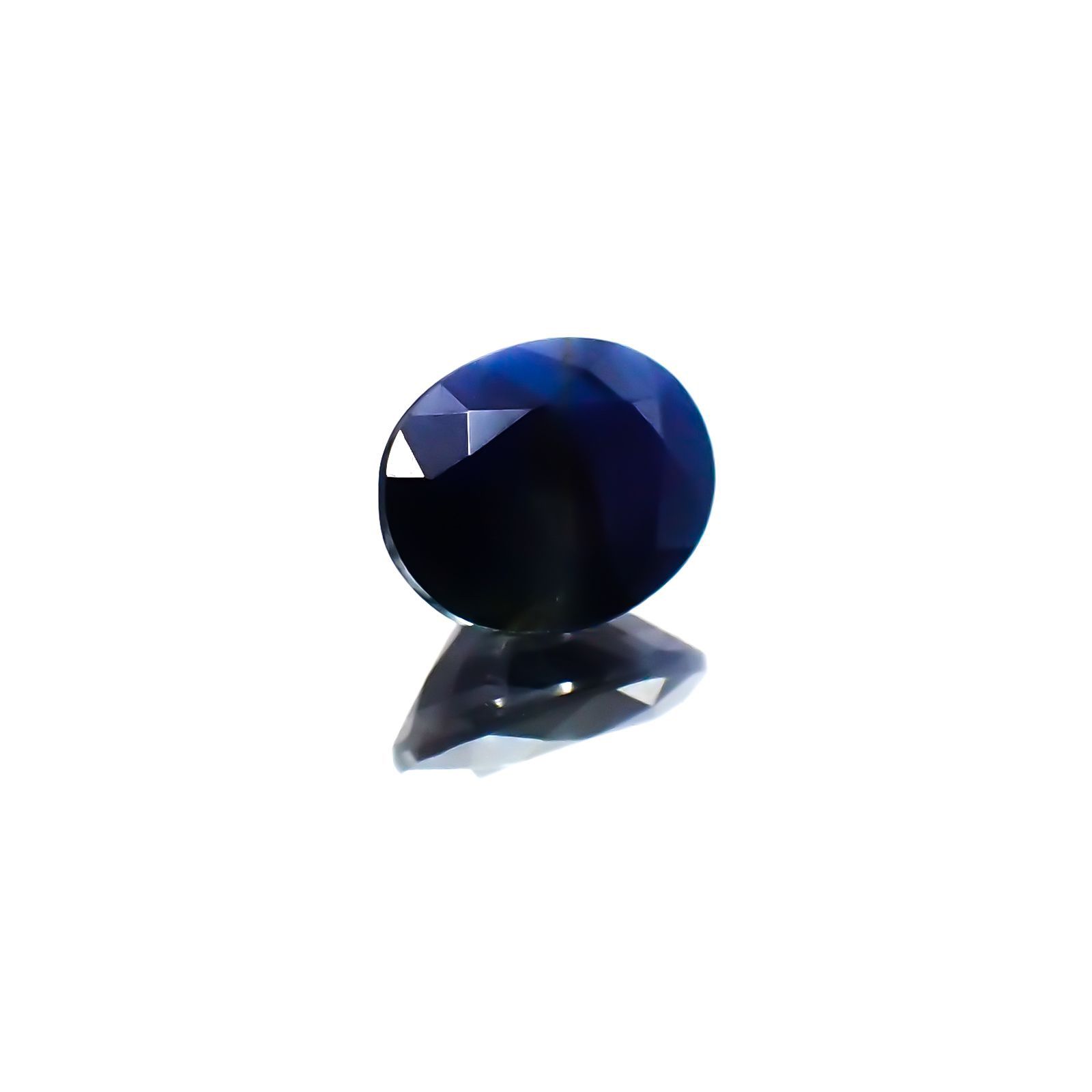 ミルキーシーンサファイア(宝石名シーン・サファイア)ケニア産 0.71ct 識別済[231124078]5.9x4.8mm前後