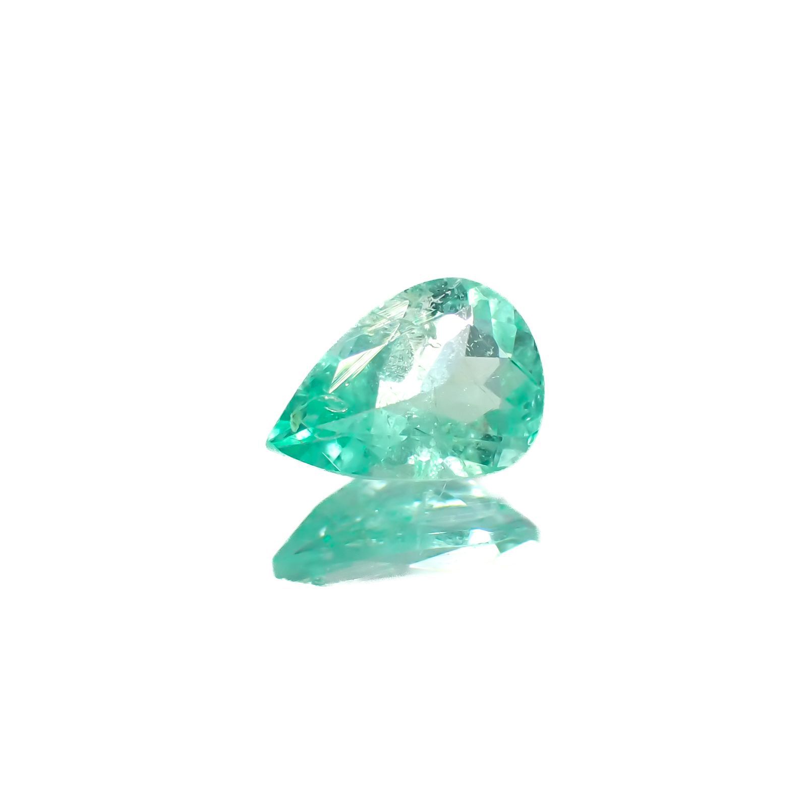 パステルカラーエメラルド コロンビア産 0.22ct[220918057]5.3x3.6mm前後