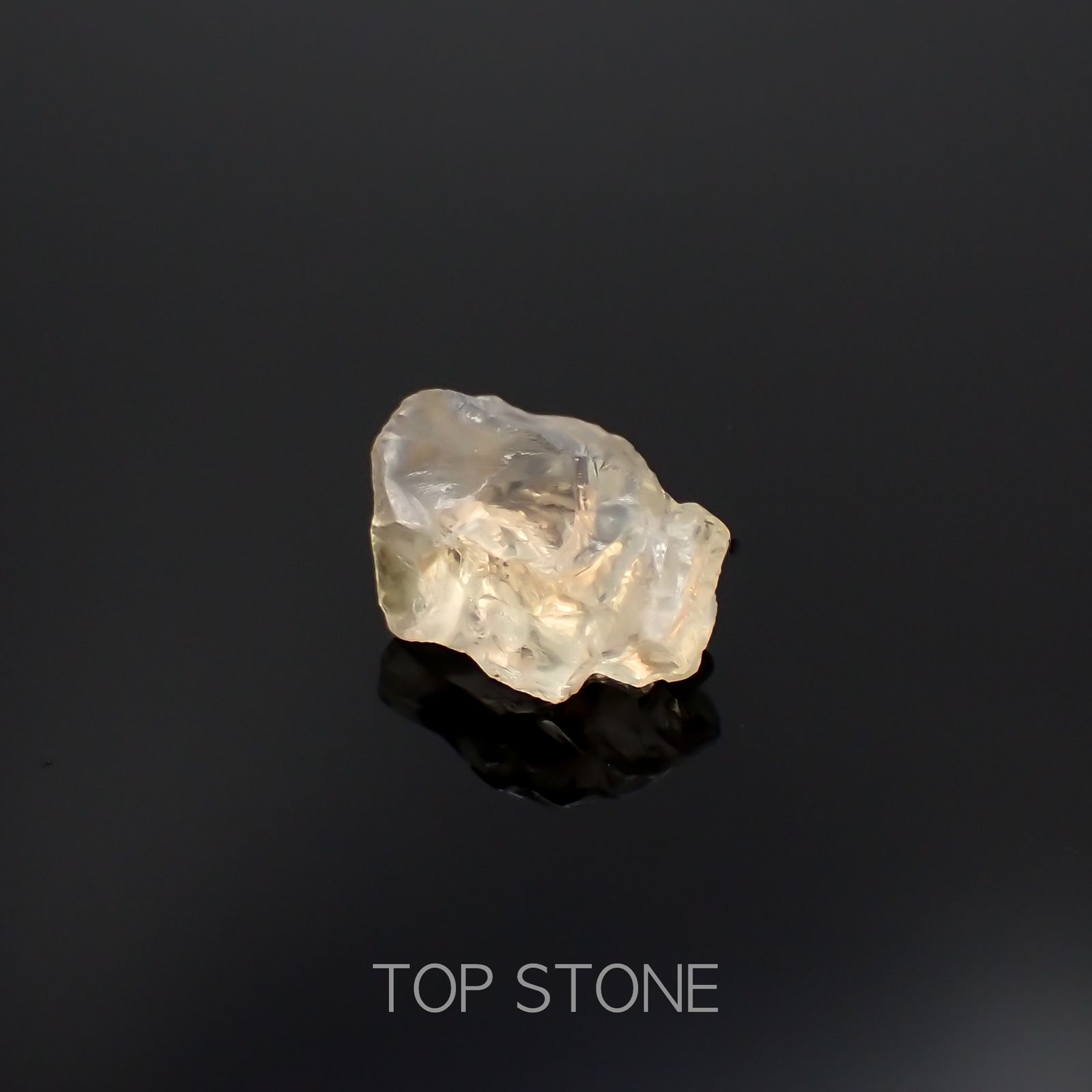 オレゴンサンストーン原石 アメリカ・オレゴン州産 3.86ct[230220417]13x9.7mm前後