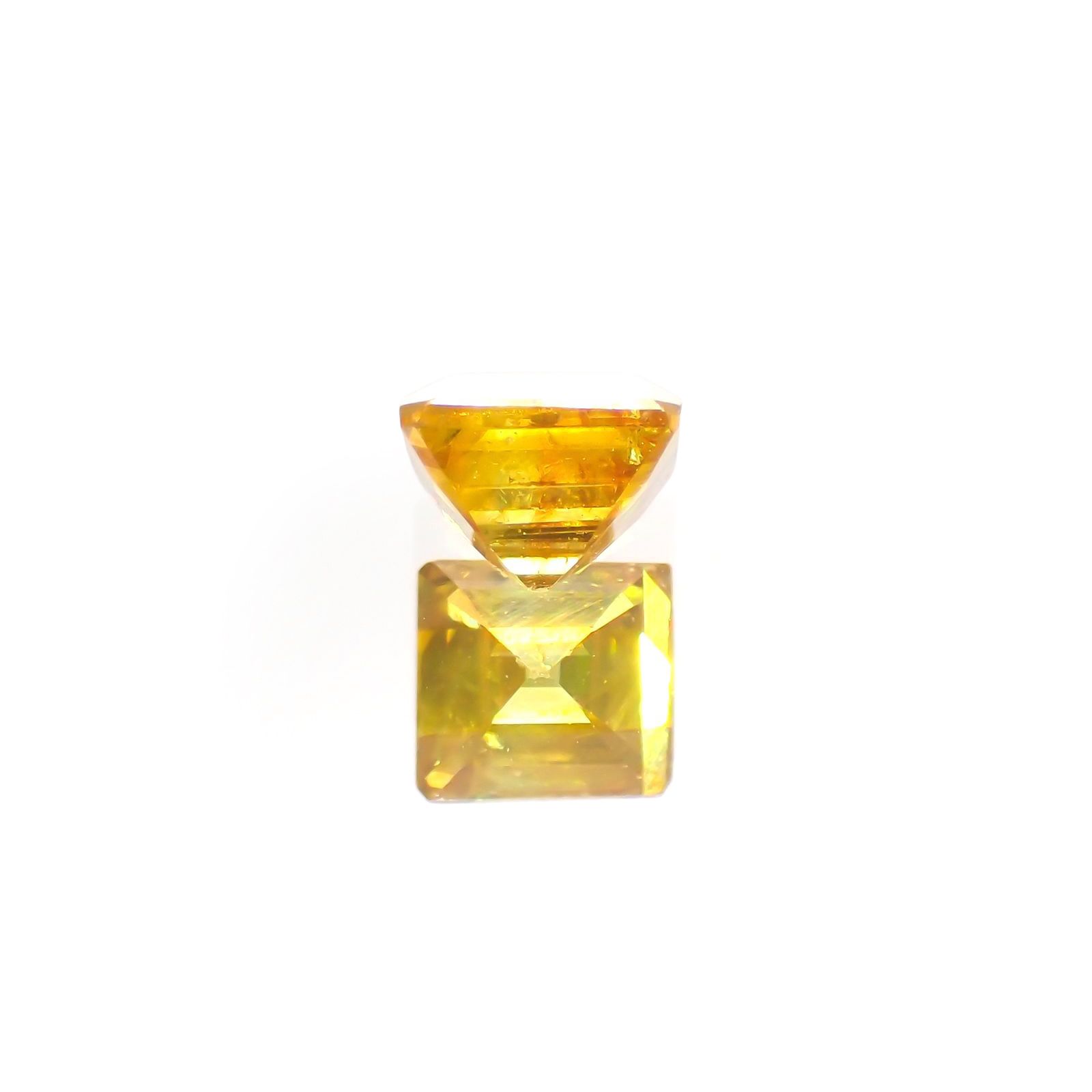 スファレライト(宝石名スファレライト) スペイン産 識別済 1.03ct / 5.1×4.6mm前後 [260612404]
