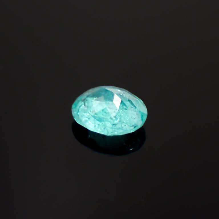 パライバトルマリン(宝石名トルマリン/別名パライバ・トルマリン)ブラジル・キントス鉱山産 0.417ct ソ付(宝貴協)[221018734]5.2x4.5mm前後