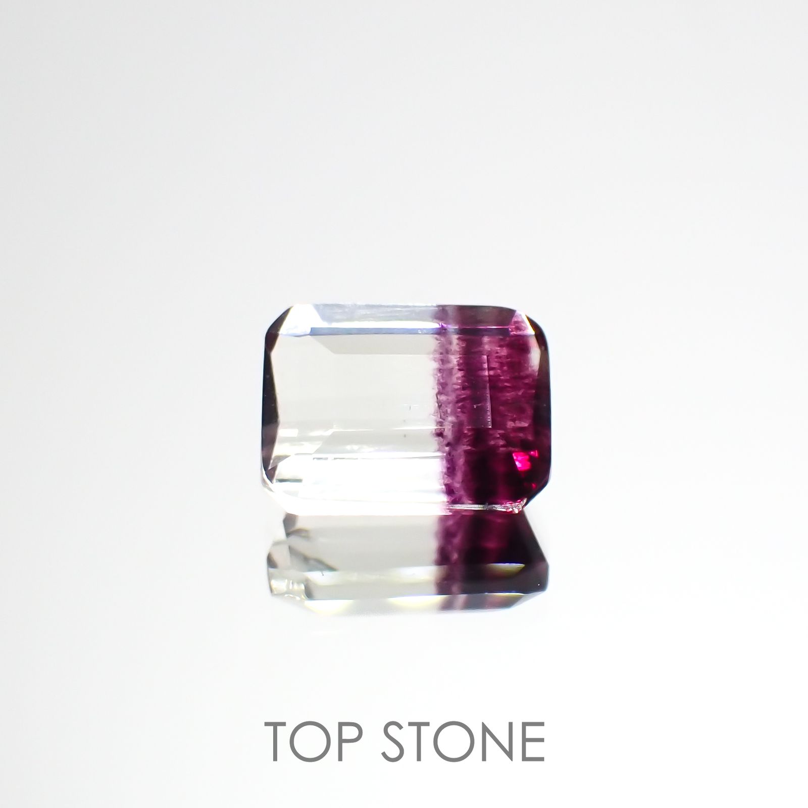 バイカラーフローライト 中国産 1.86ct[220917996]8x6mm前後