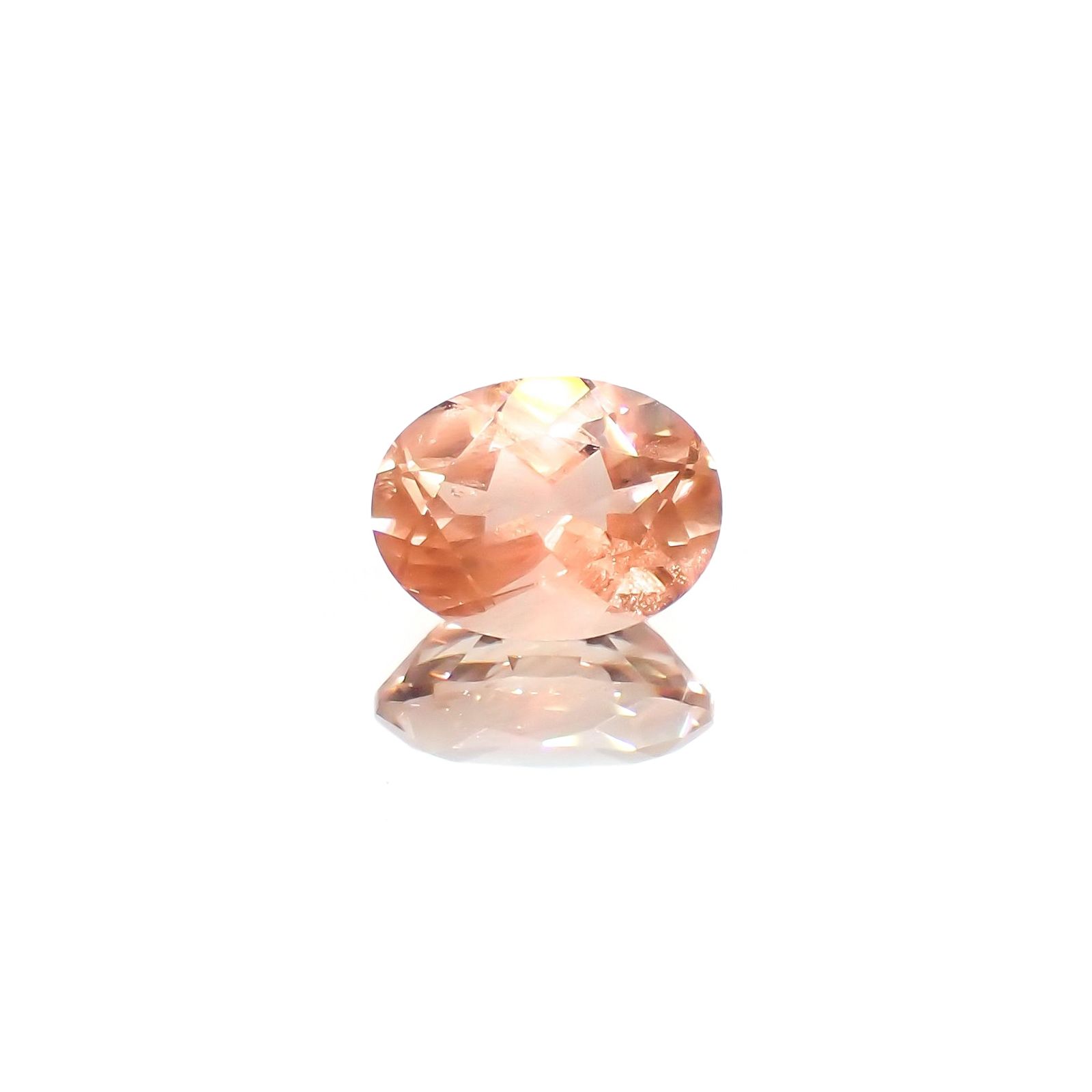 オレゴンサンストーン(宝石名ラブラドライト)アメリカ・オレゴン州産 識別済 1.28ct / 8.1x6.2mm前後 [230120122]
