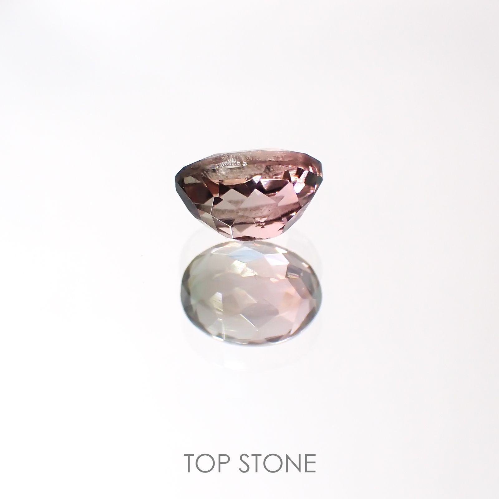 パーティカラートルマリン(宝石名パーティカラード・トルマリン) ブラジル/アフリカ産 0.94ct 識別済[211013571]6.8×5mm前後