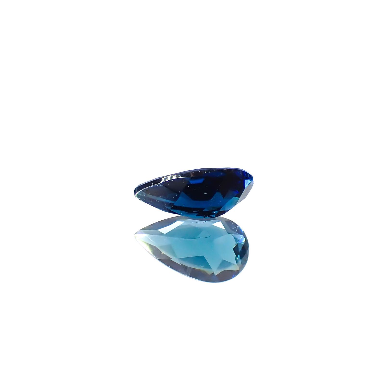 インディゴライト ブラジル産 0.46ct / 6.9x3.9mm前後 [250931097]