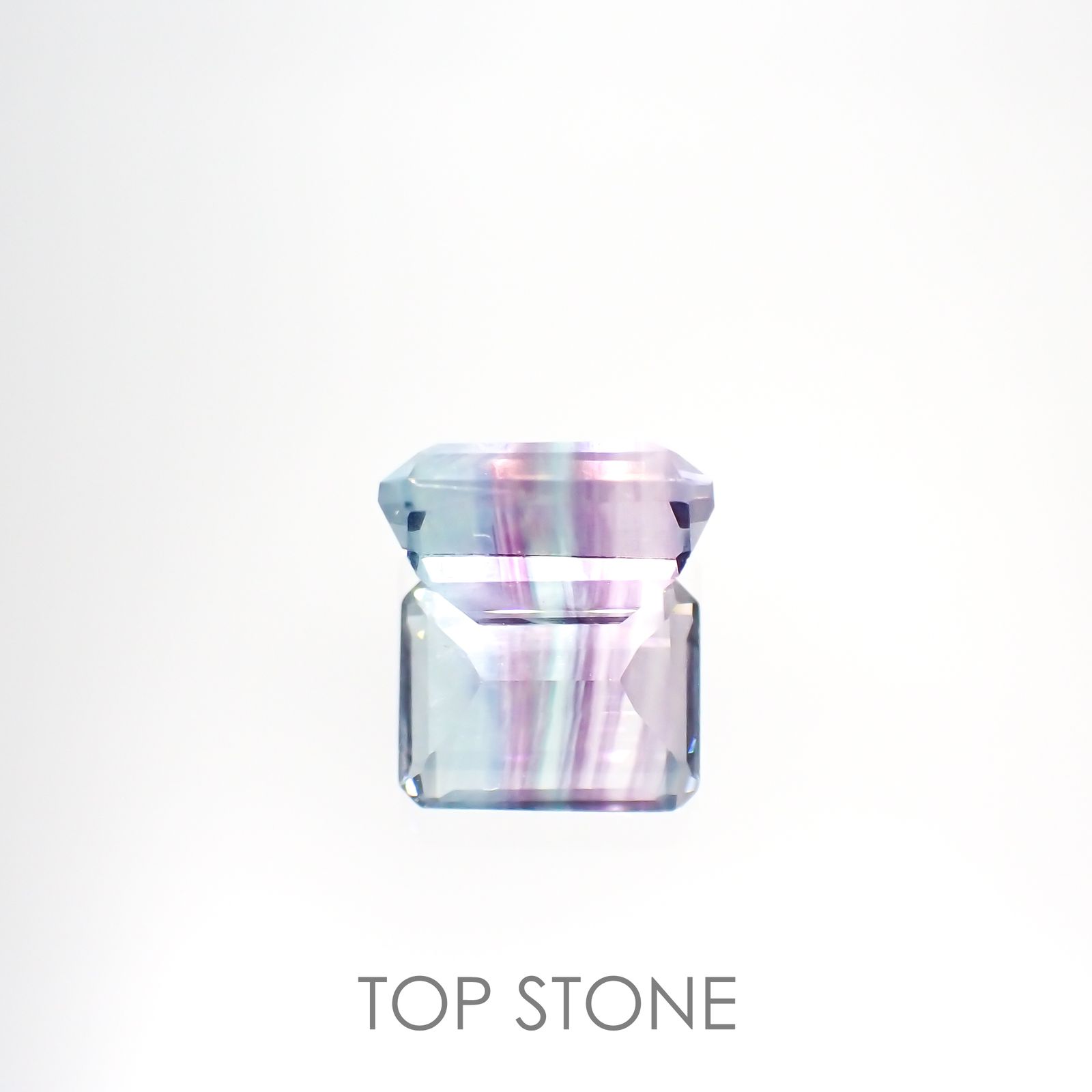 バイカラーフローライト ブラジル産 ルース 4.18ct[210913214]10×7.8mm前後