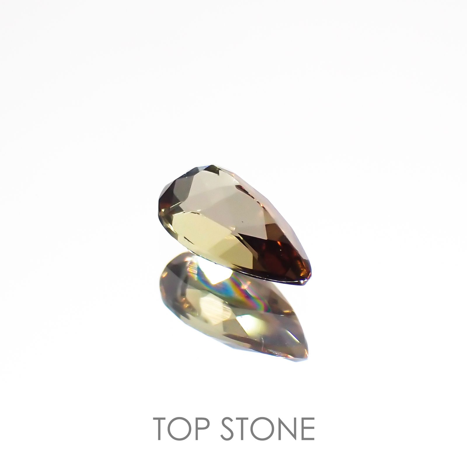 アンダリュサイト(宝石名アンダリュサイト)スリランカ/モザンビーク産 0.32ct 識別済[220114424]5.8x3.1mm前後