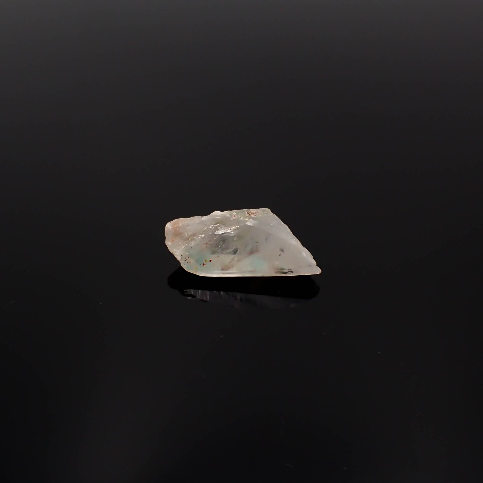 アホイト 原石(宝石名アホイト イン クォーツ)南アフリカ・メッシーナ鉱山産 9.10ct 識別済[230522036]22x9mm前後