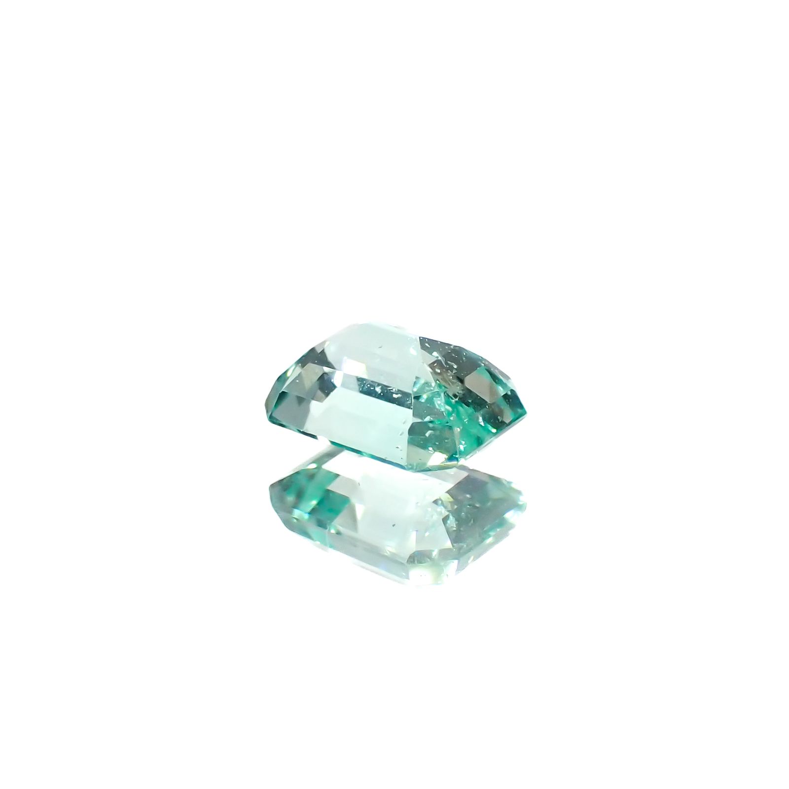 パステルカラーエメラルド コロンビア産 0.36ct[240225958]4.9x3.6mm前後
