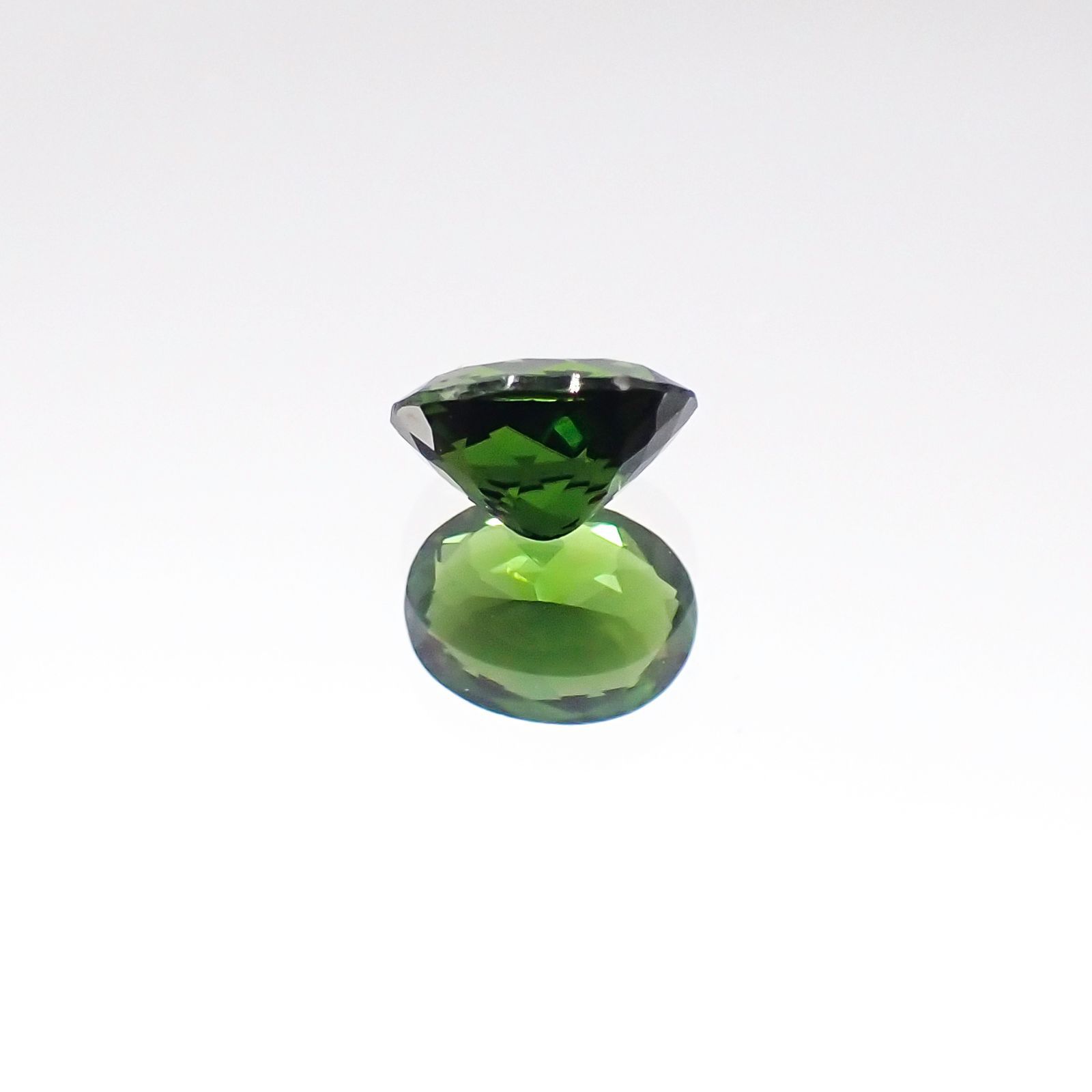 クロムトルマリン(宝石名クロム・トルマリン)タンザニア産 0.34ct 識別済[230823073]5.1x3.8mm前後