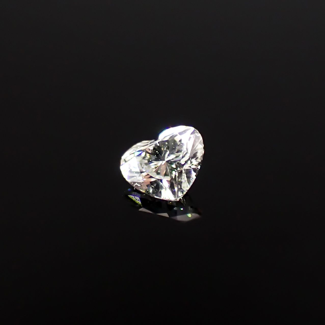 ダイヤモンド 0.050ct / 2.2x2.6mm前後 [260431981]